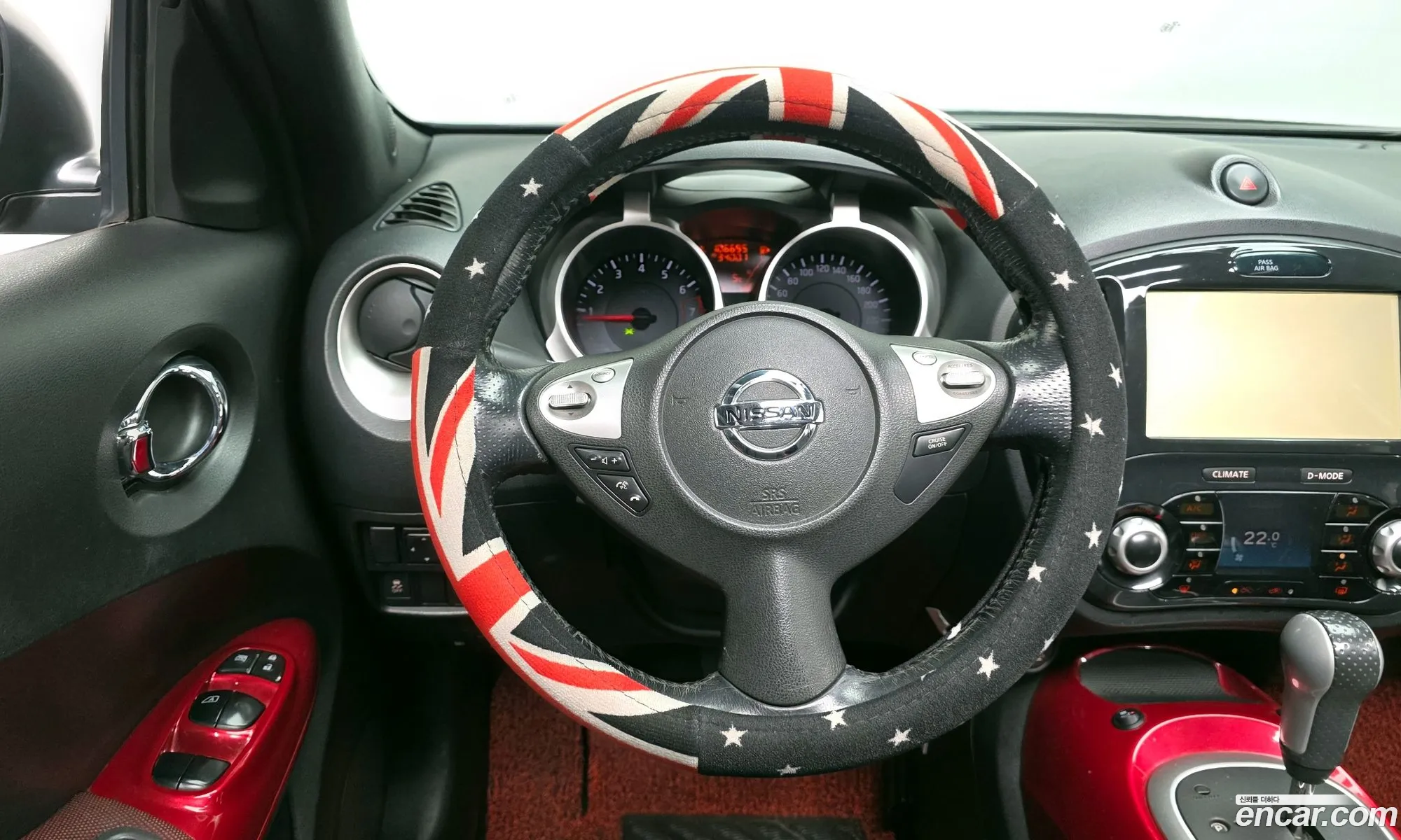 Nissan Juke 2014 — 19