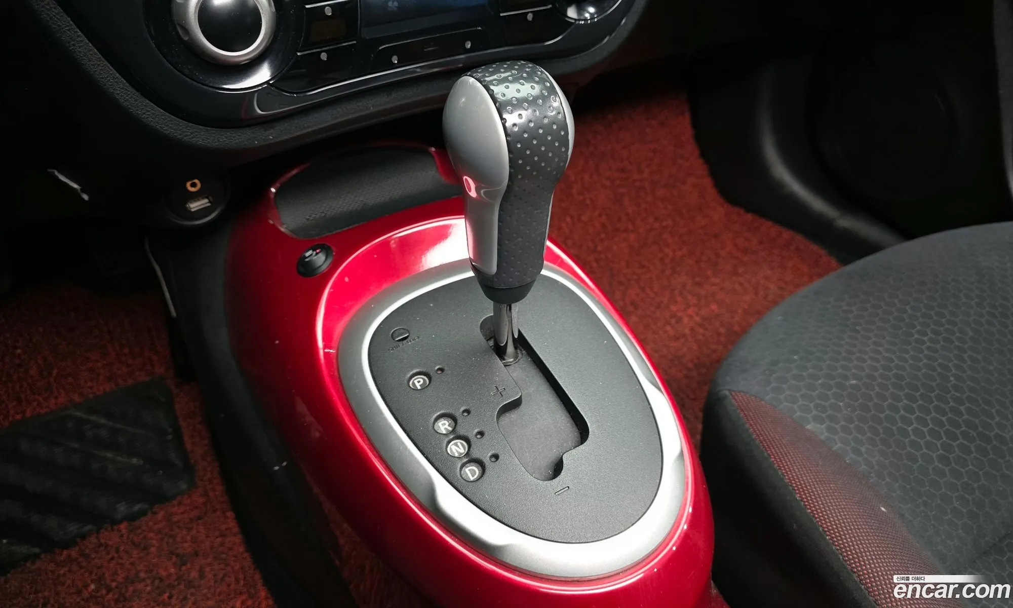 Nissan Juke 2014 — 18