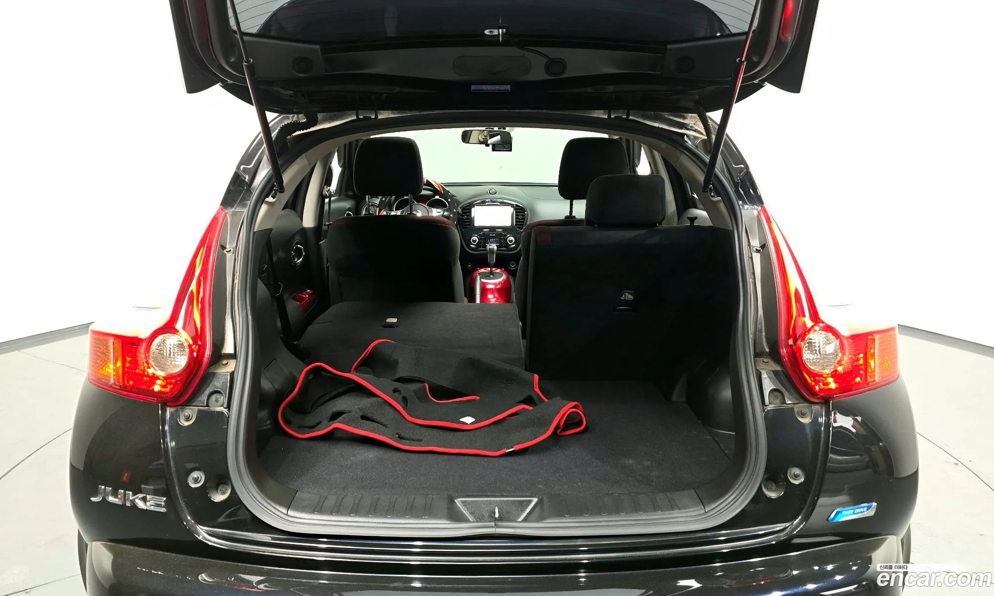 Nissan Juke 2014 — 16