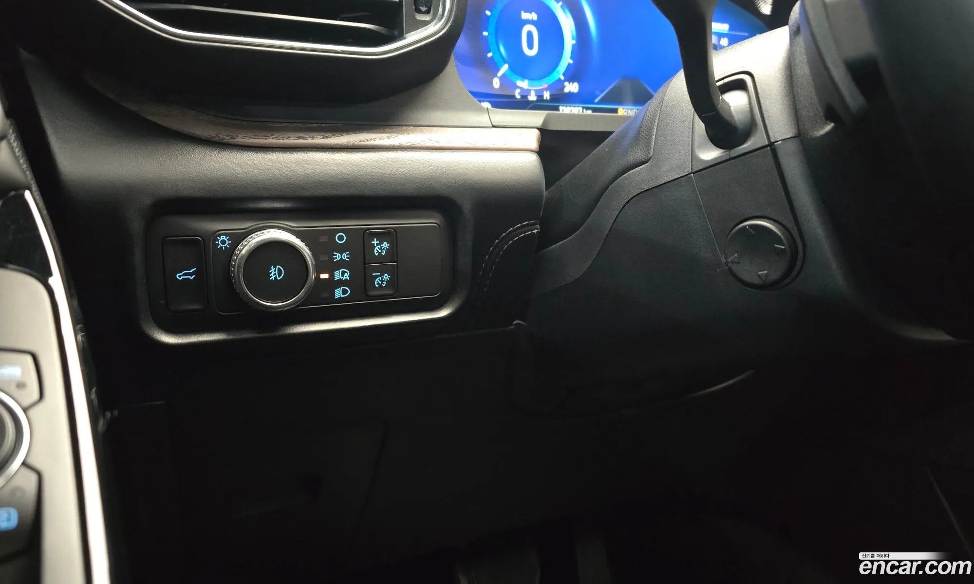 Ford Explorer 6th Gen 2021 1FM5K8HC4MGA98570 — 16