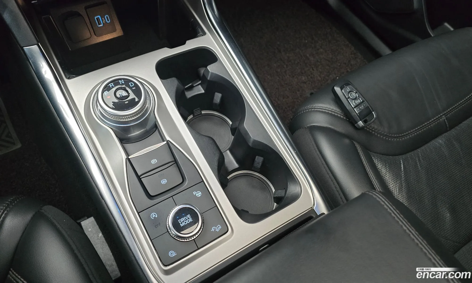 Ford Explorer 6th Gen 2021 1FM5K8HC4MGA98570 — 14
