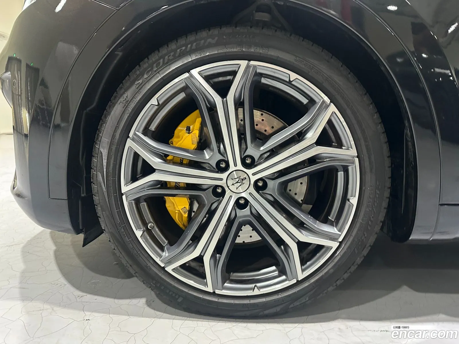 Maserati Levante 2023 — 17