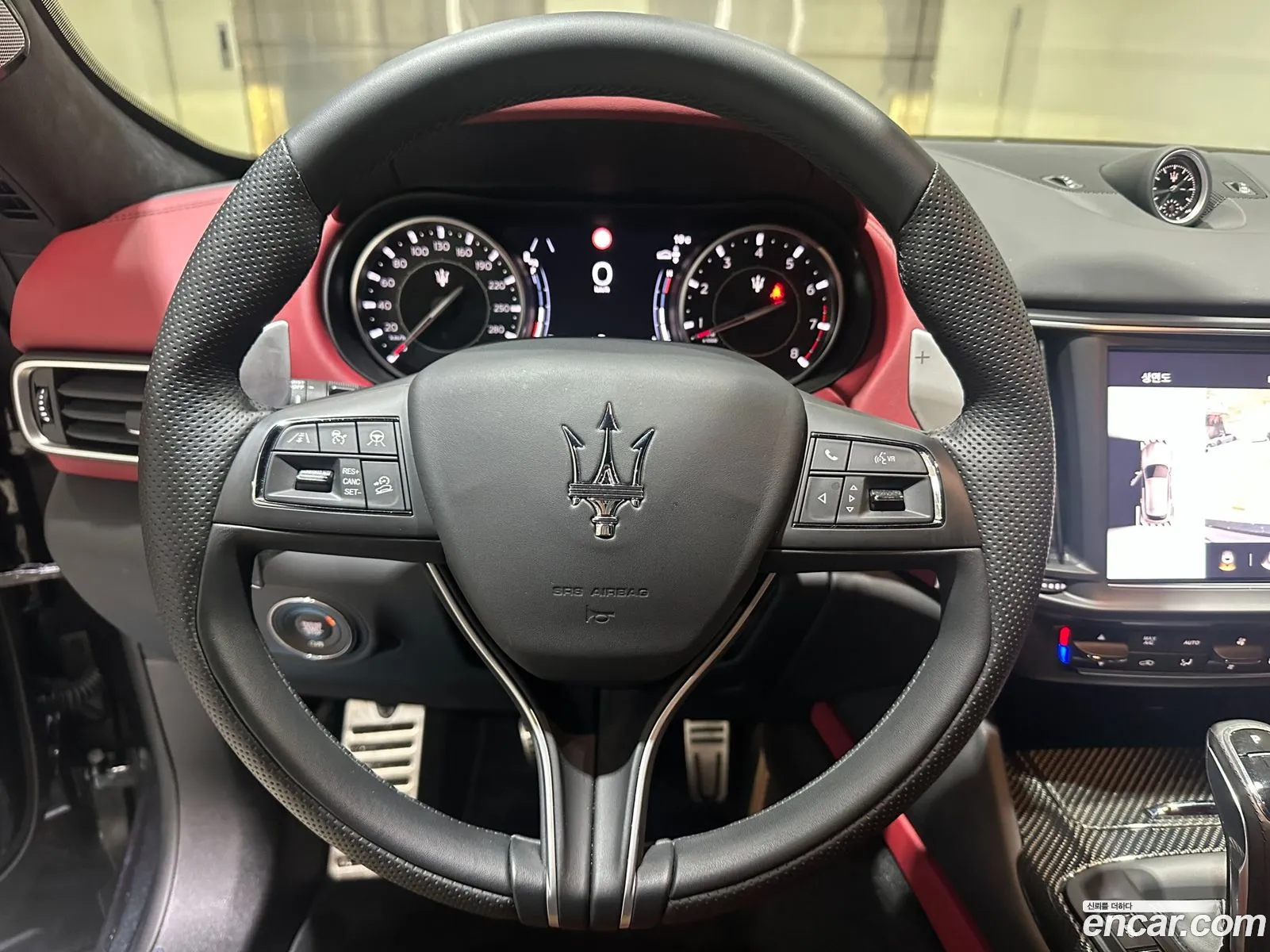 Maserati Levante 2023 — 12
