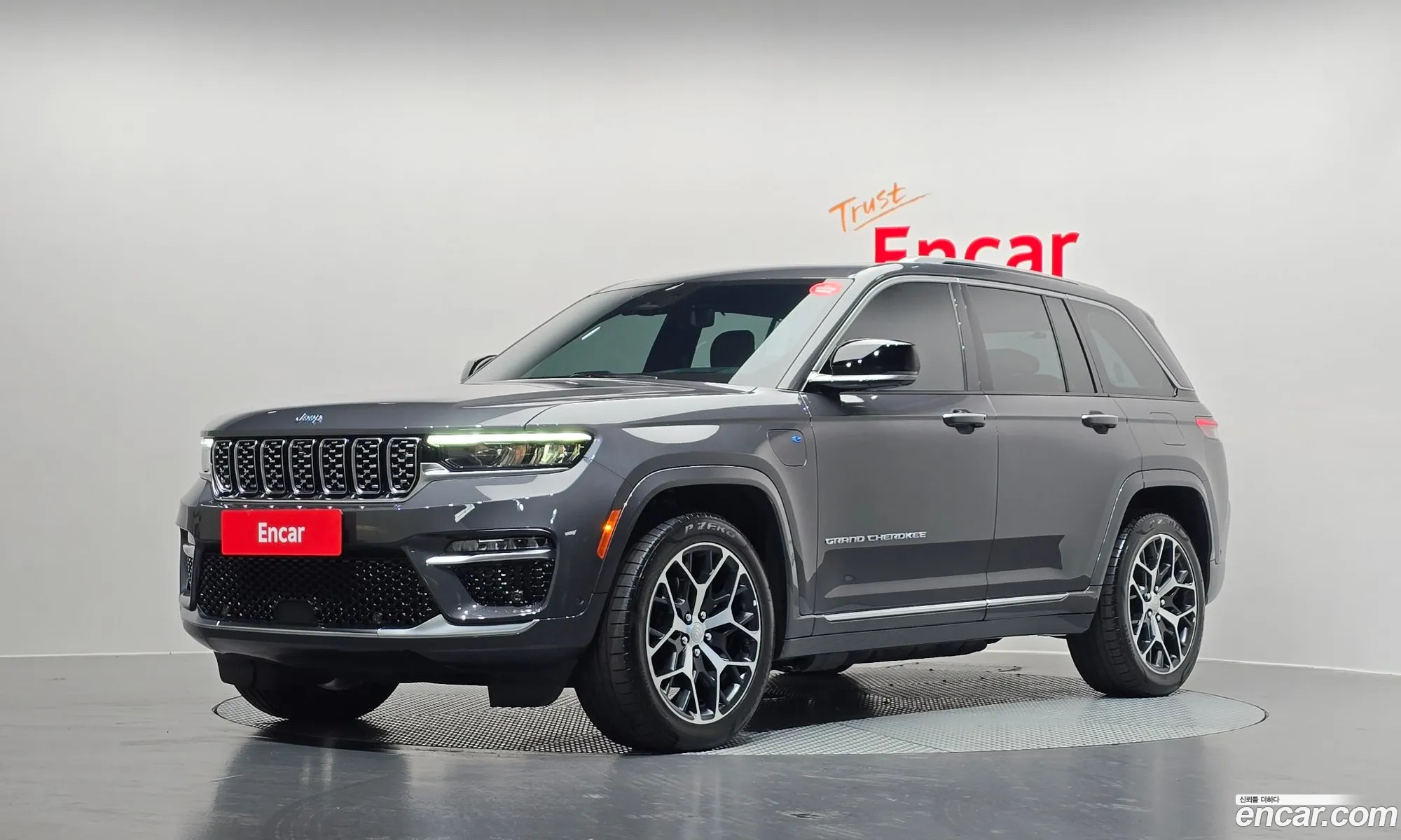 Jeep Grand Cherokee 2023 — 20