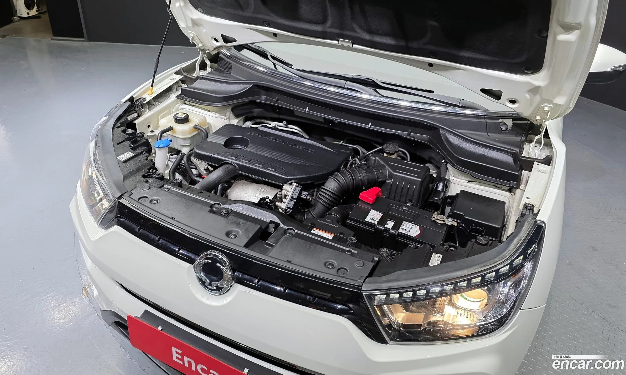 KG Mobility (SsangYong) Tivoli Armour 2018 — 12