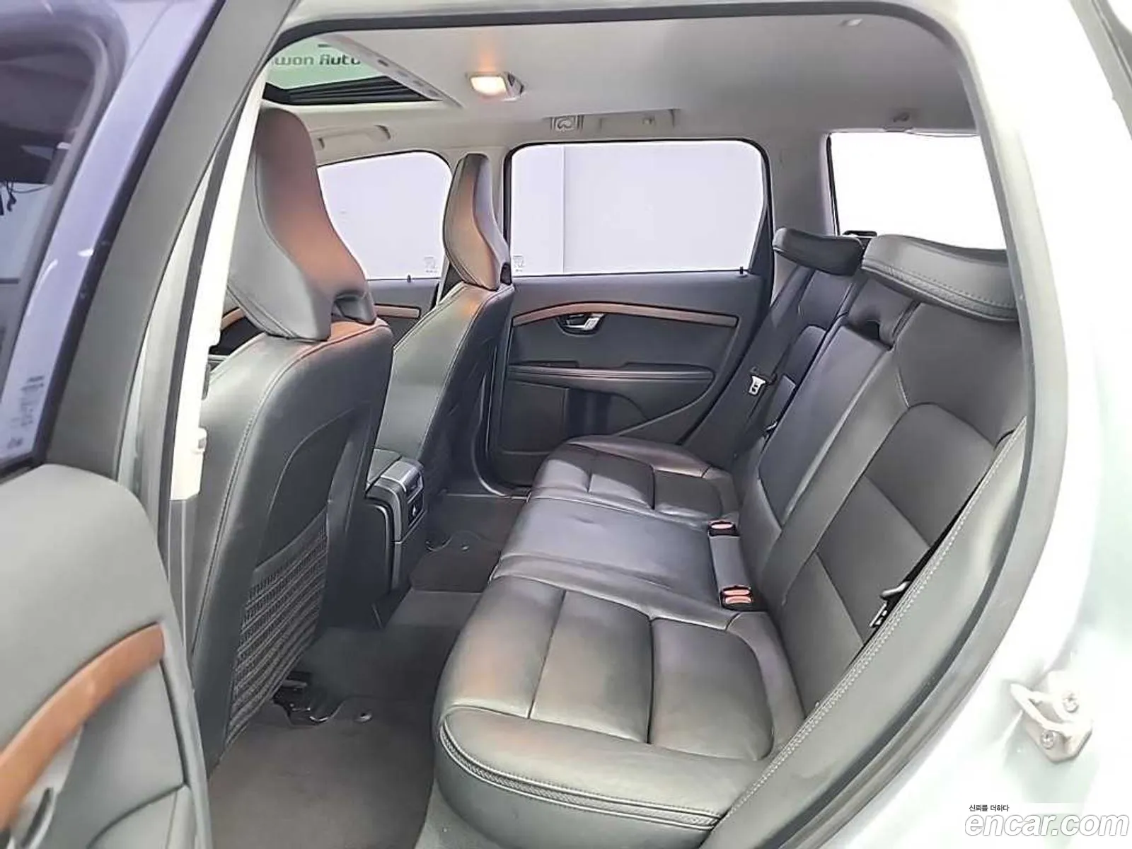 Volvo XC70 2015 — 9