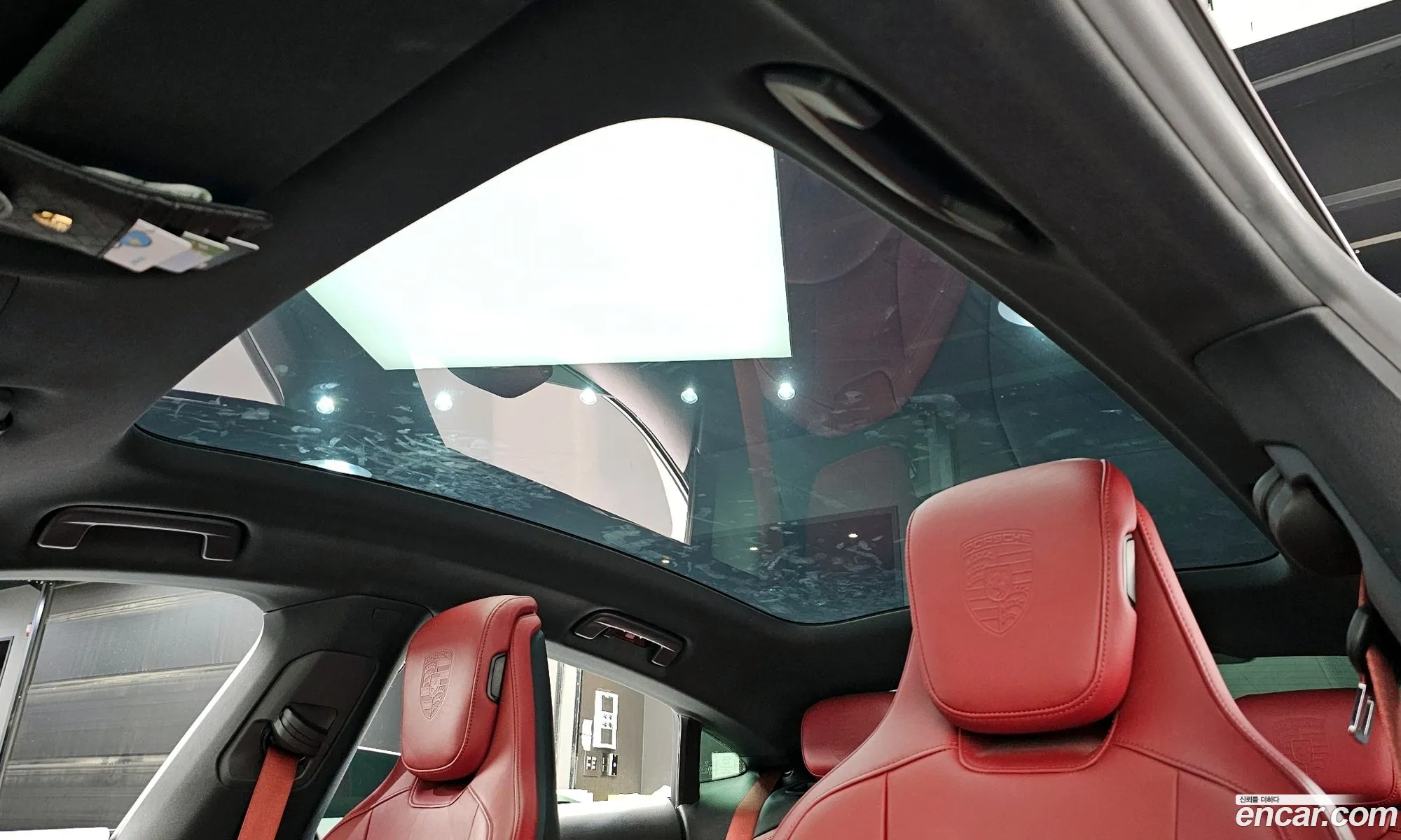 Porsche Taycan 2023 — 13