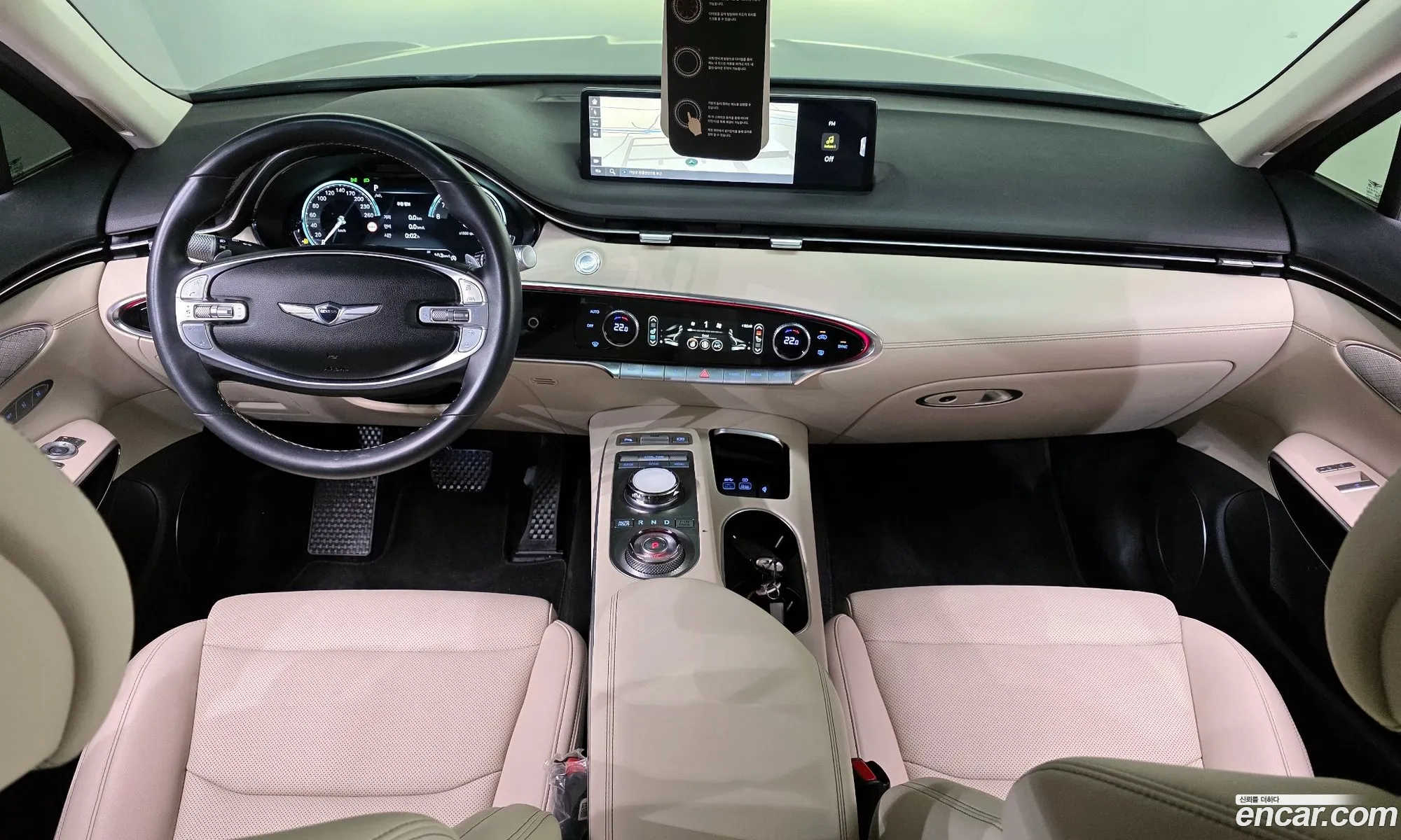Genesis GV70 2024 KMTMA81BDRU163145 — 6