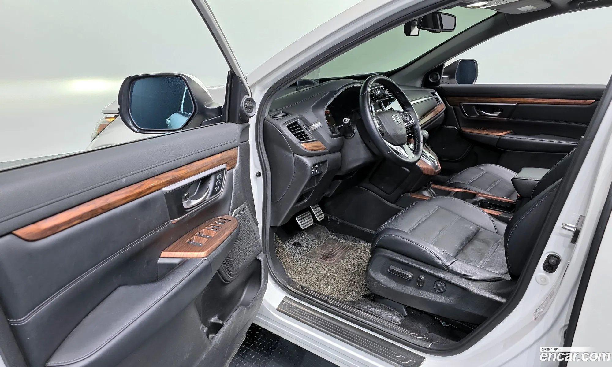Honda CR-V 2017 5J6RW2890HL522058 — 2