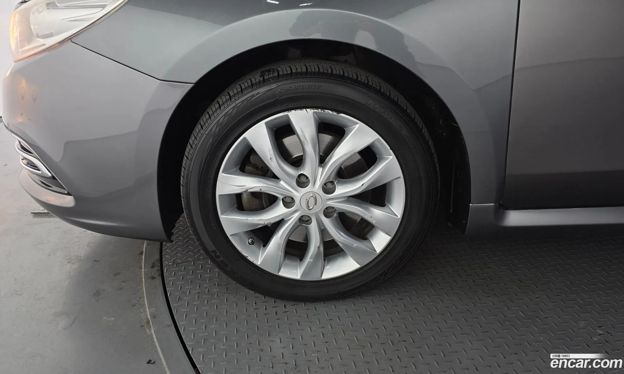 Renault Korea (Samsung) SM7 Nova 2015 — 16