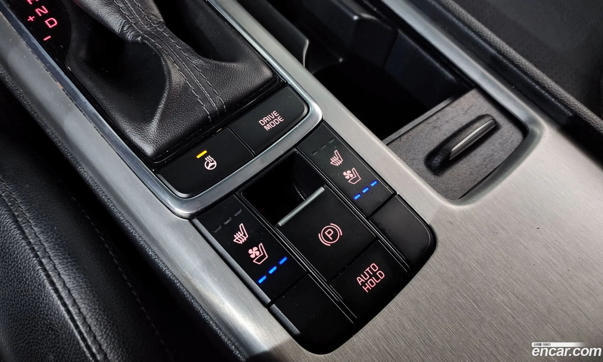 Kia K5 Hybrid 2016 — 16