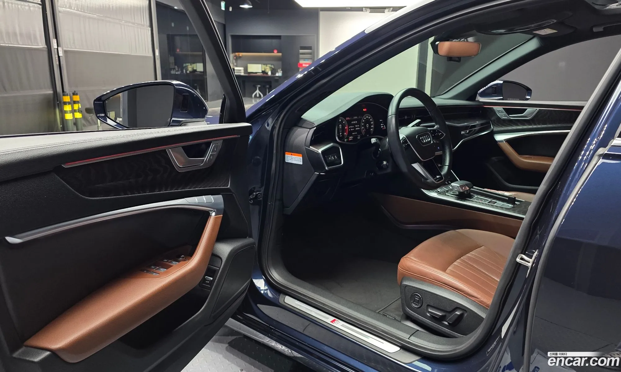 Audi A6 2021 WAUZZZF27MN008886 — 10