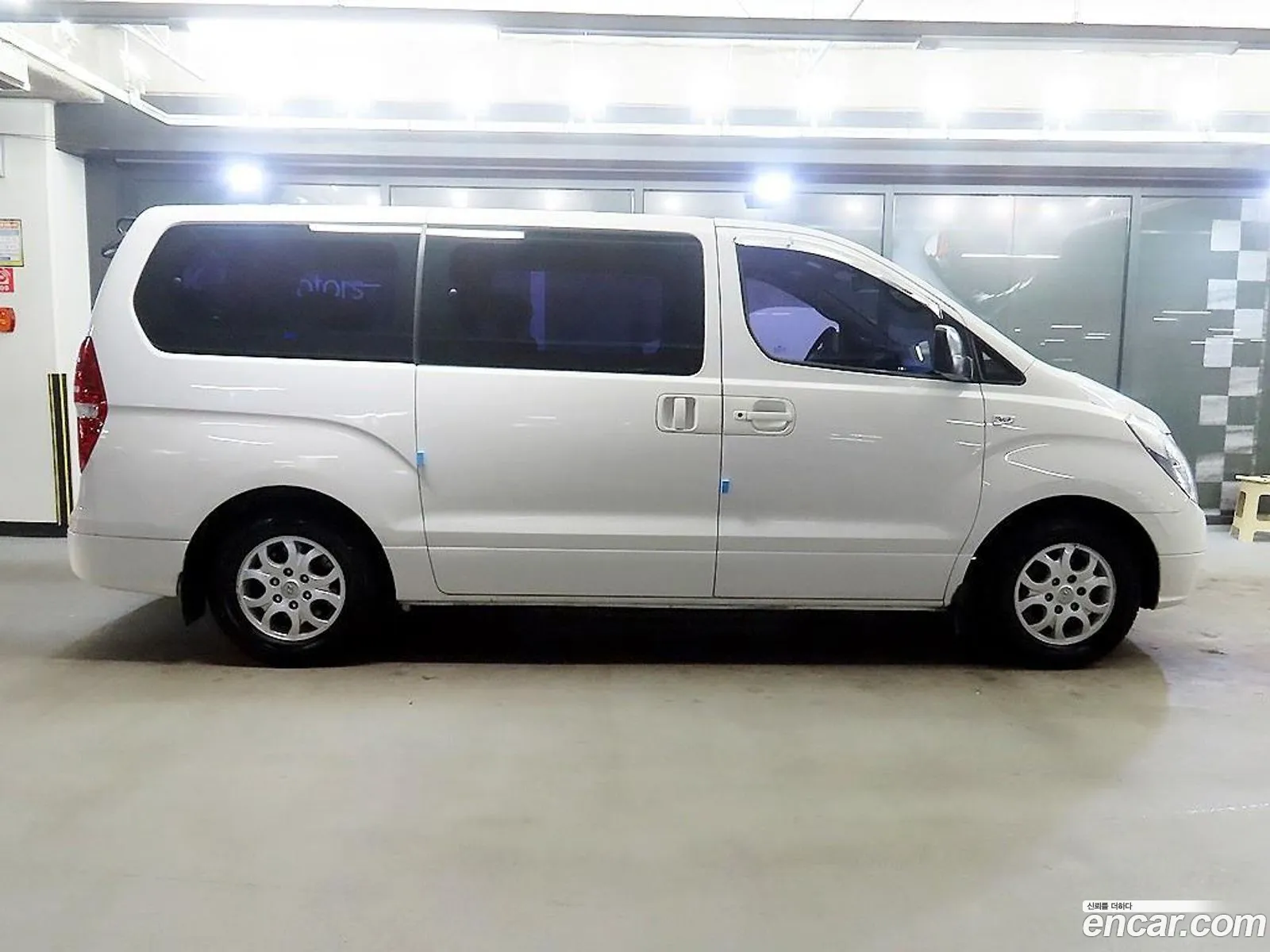 Hyundai Grand Starex 2014 — 3