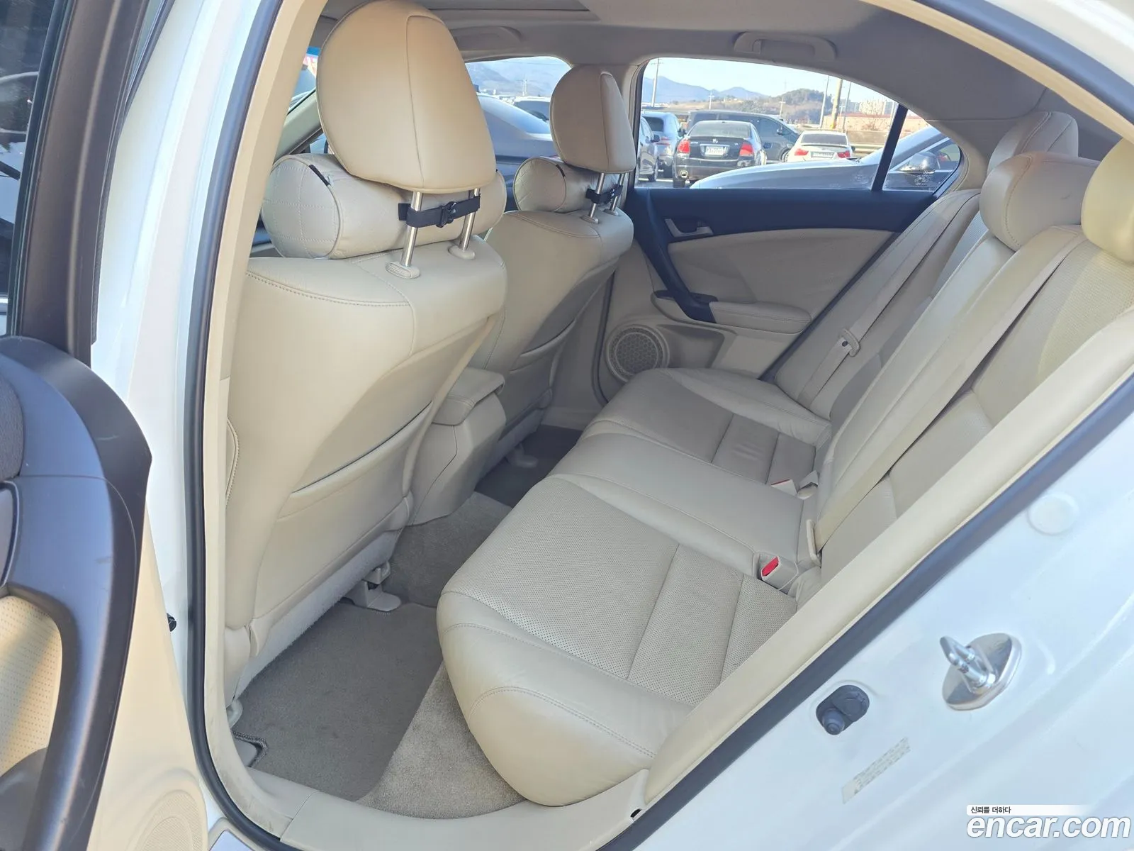Acura TSX 2010 — 3