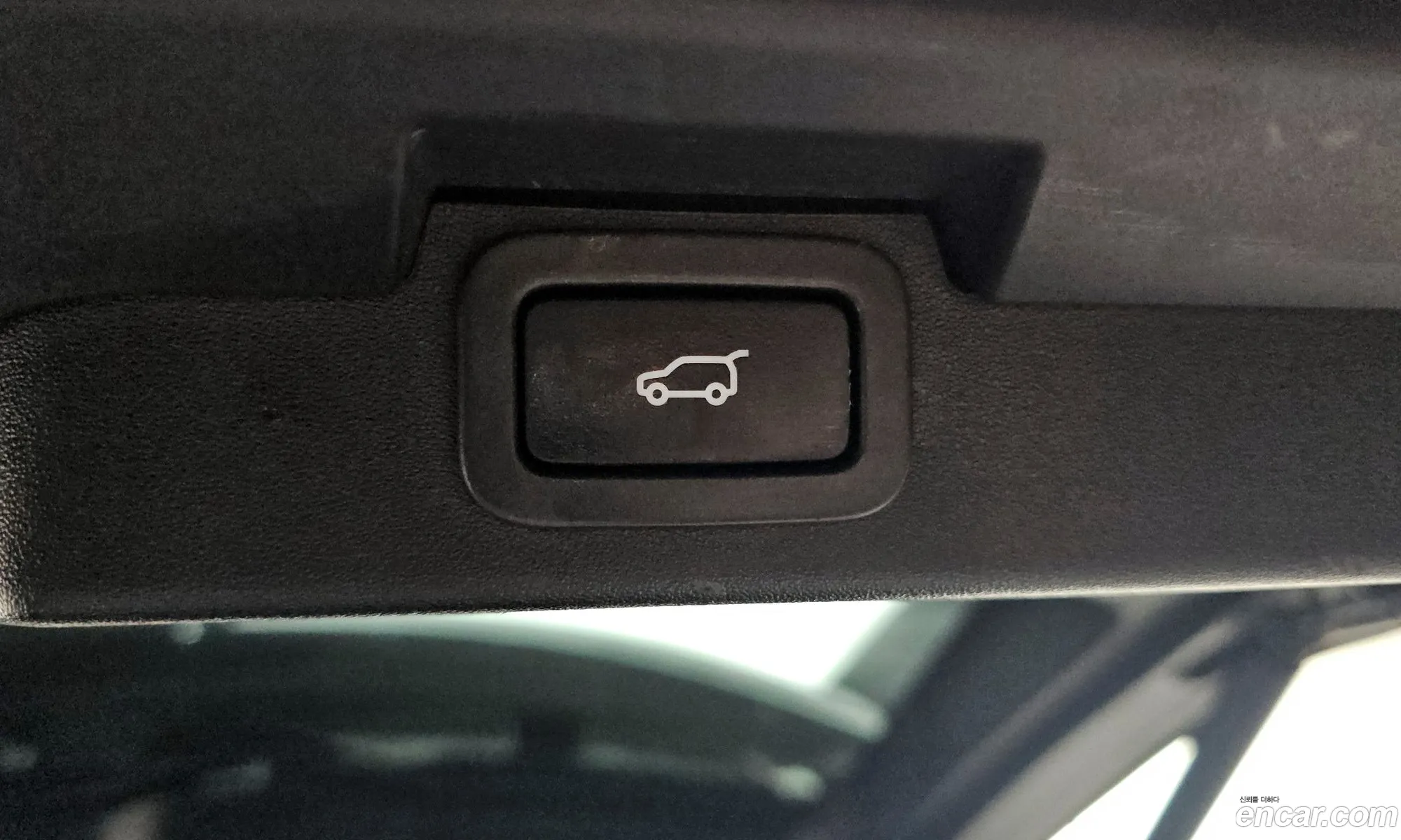 Land Rover Discovery 5 2018 SALRA2BN3JA058293 — 14