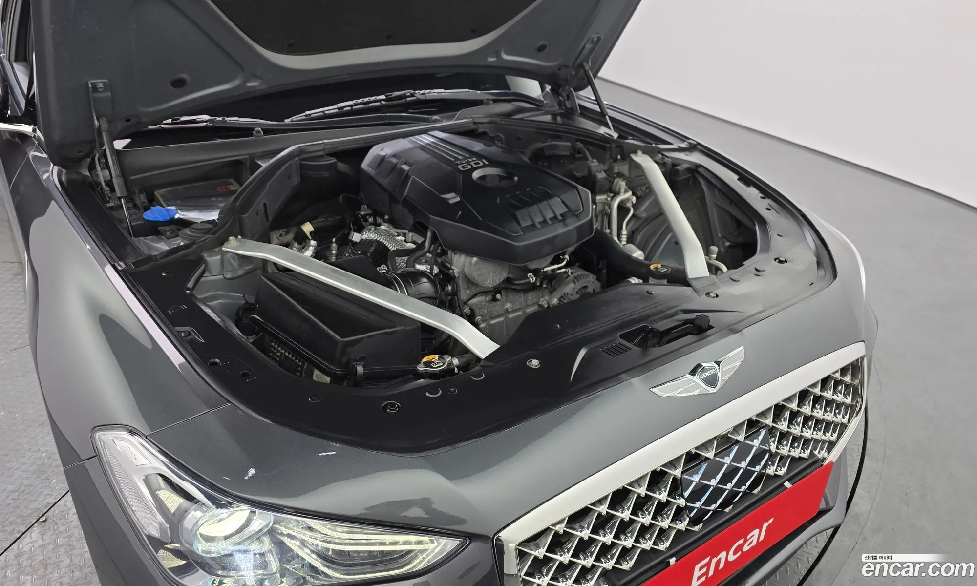 Genesis G70 2018 — 8