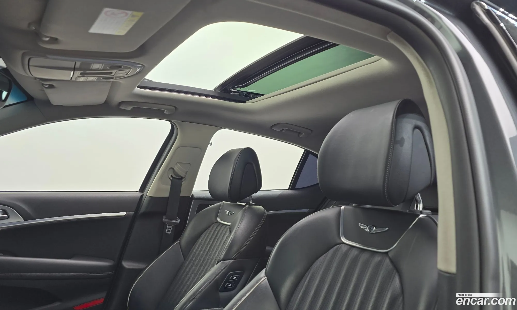 Genesis G70 2018 — 2