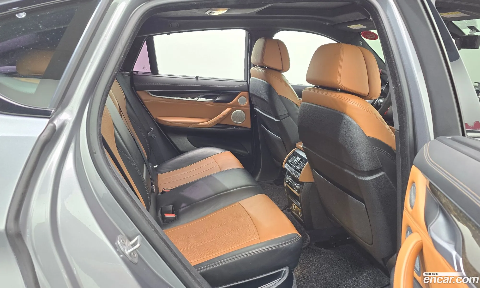 BMW X6 2018 WBAKV6104J0W37256 — 4