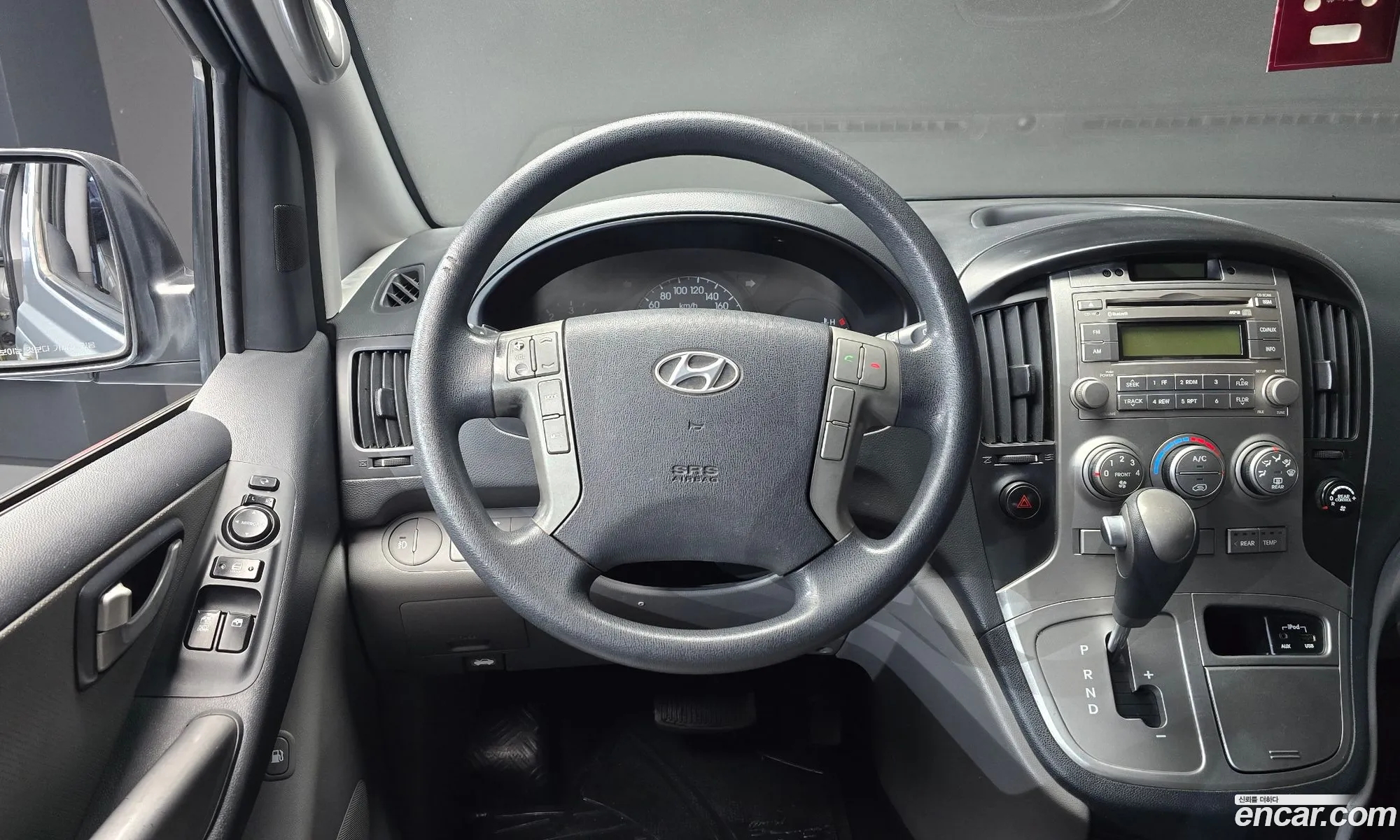 Hyundai Grand Starex 2013 — 19