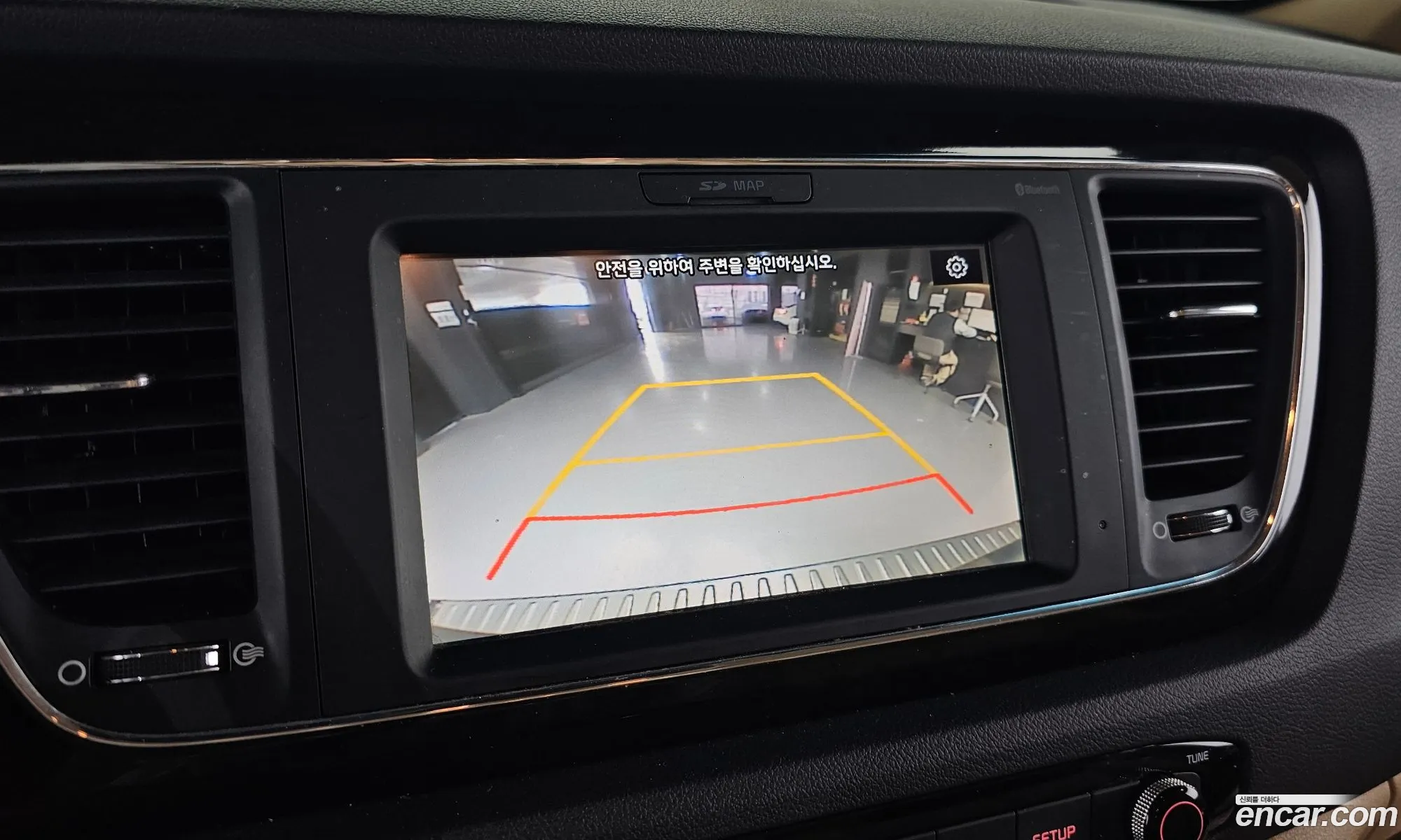 Kia Carnival 2018 — 18