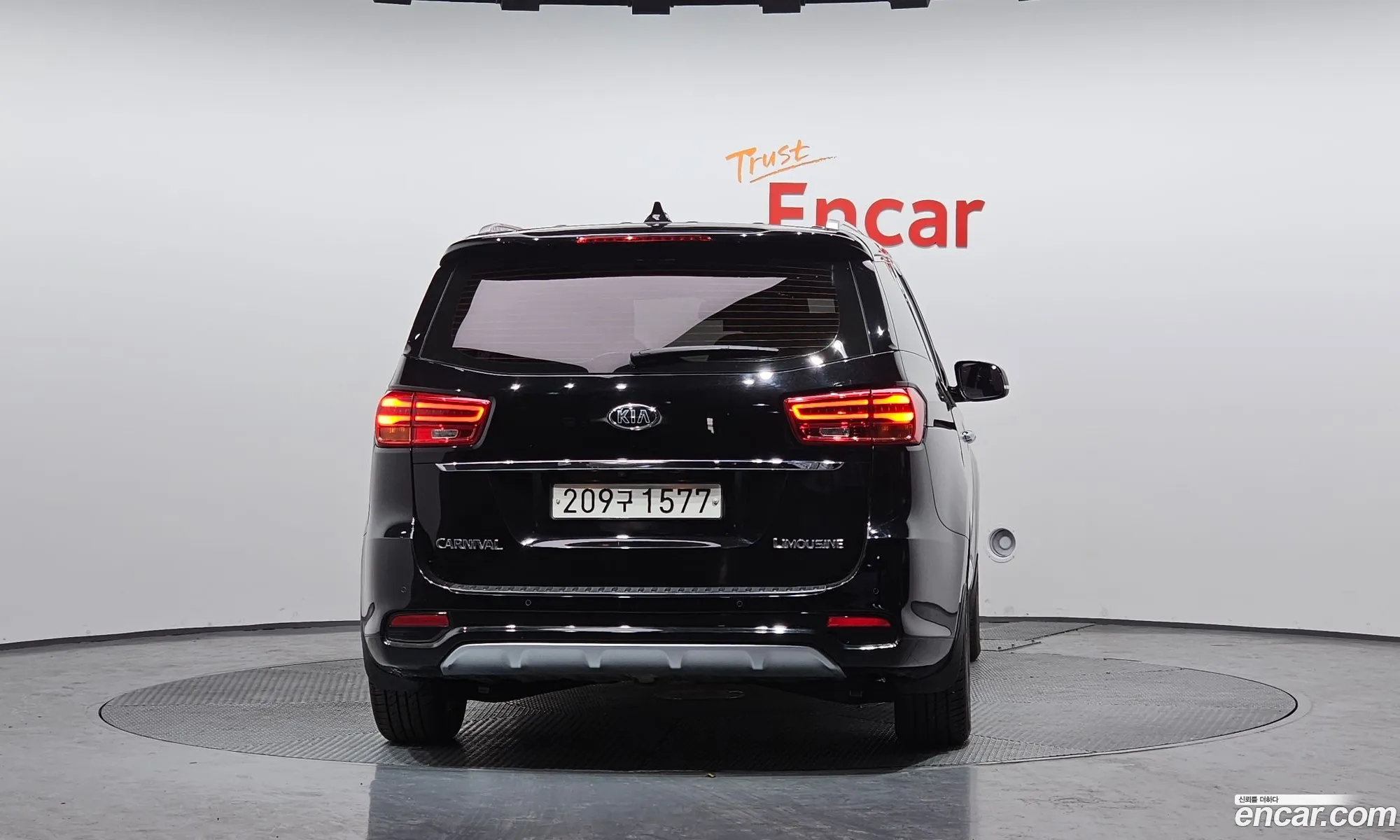 Kia Carnival 2018 — 12