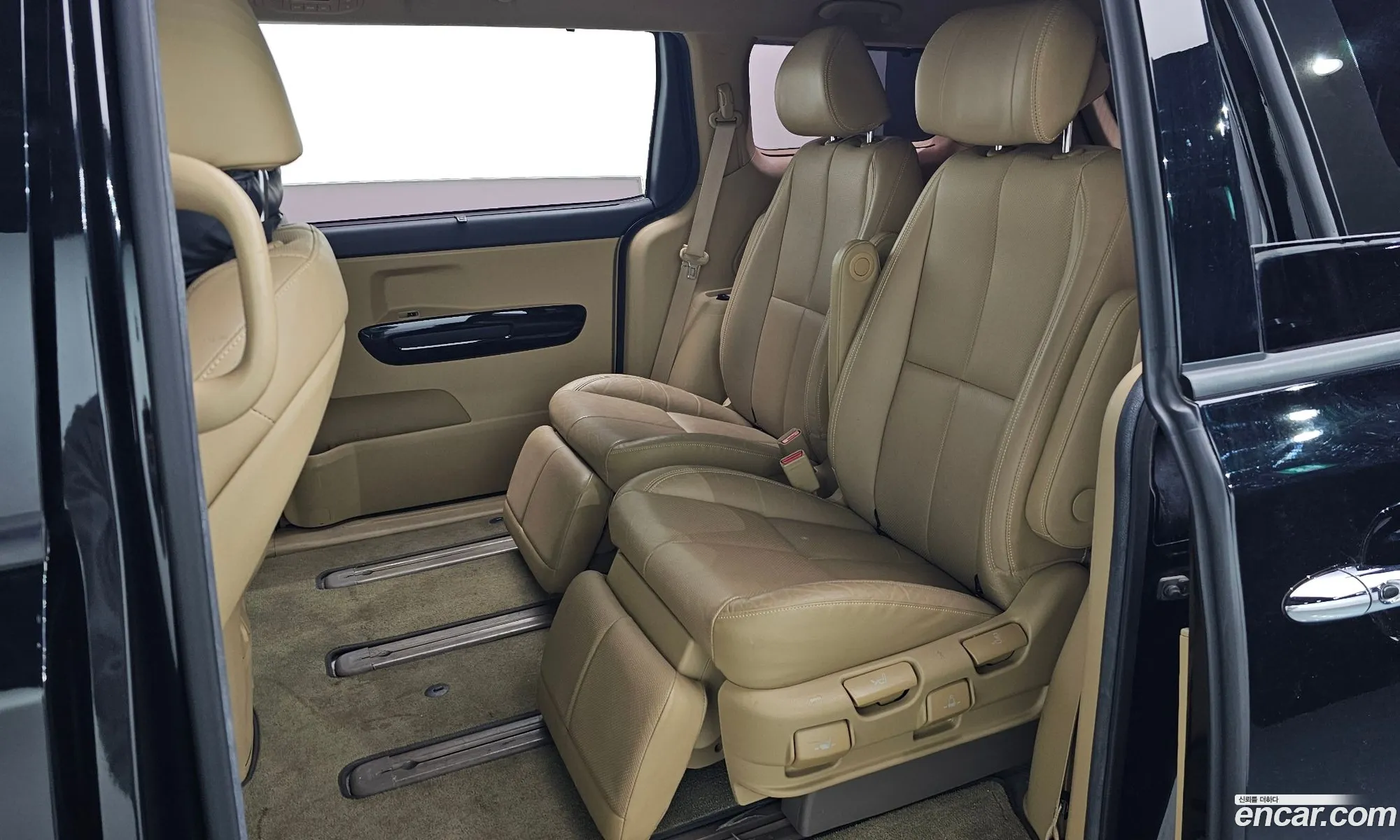 Kia Carnival 2018 — 13