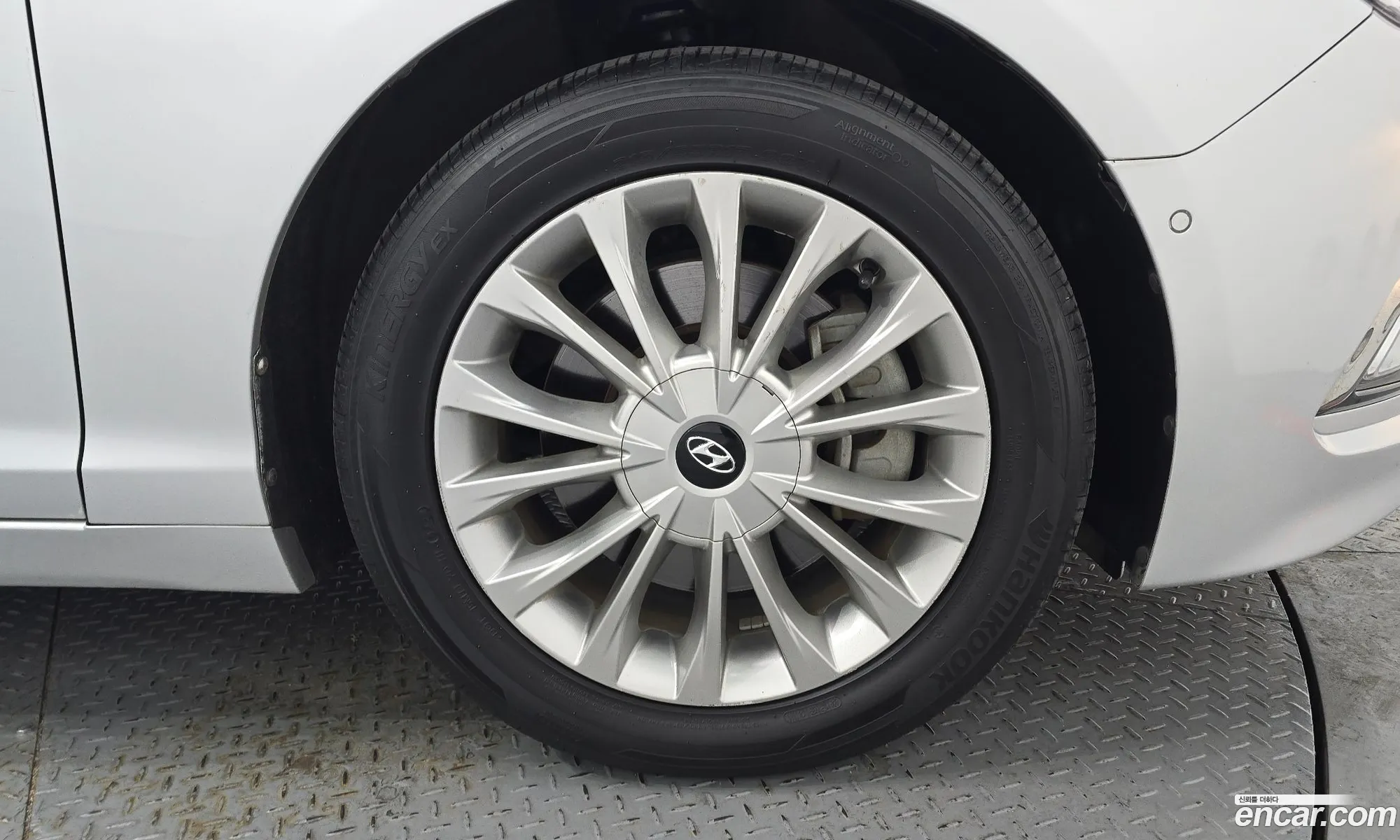 Hyundai LF Sonata 2014 — 5