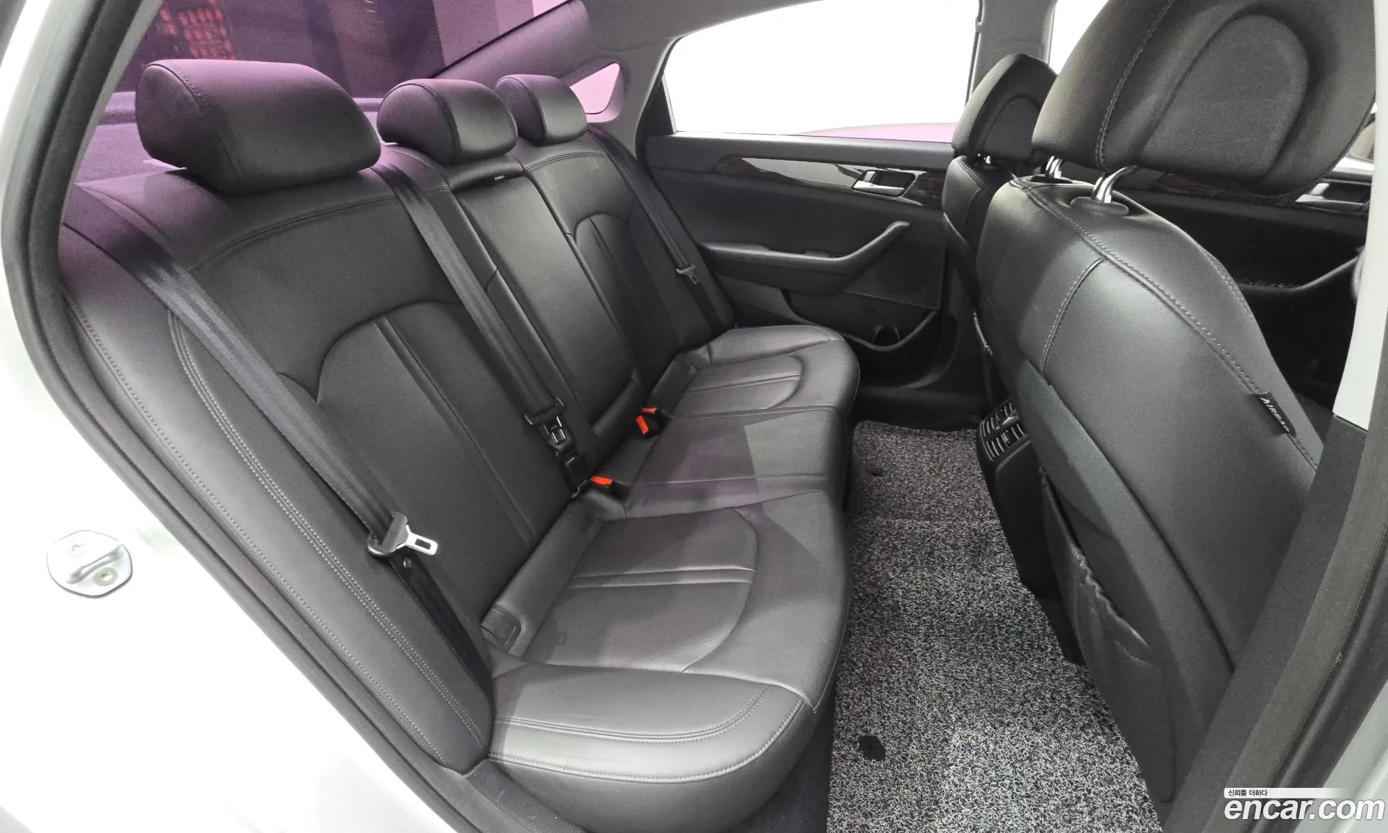 Hyundai LF Sonata 2014 — 9