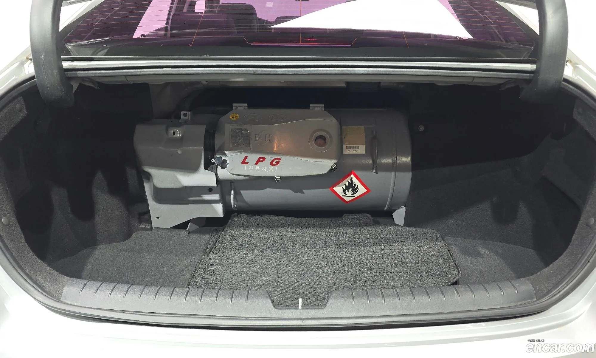 Hyundai LF Sonata 2014 — 15