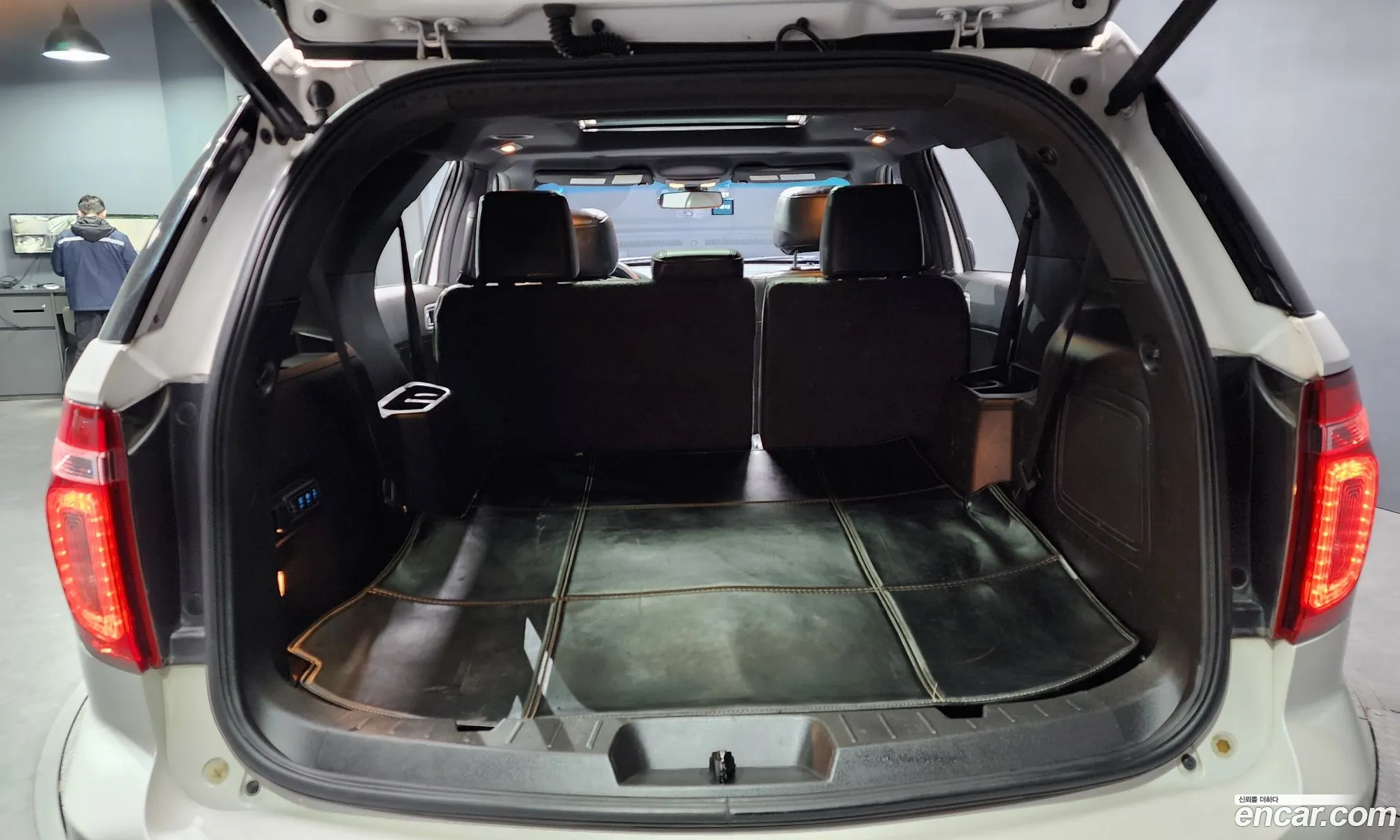 Ford Explorer 2014 1FM5K8F86EGA82886 — 3