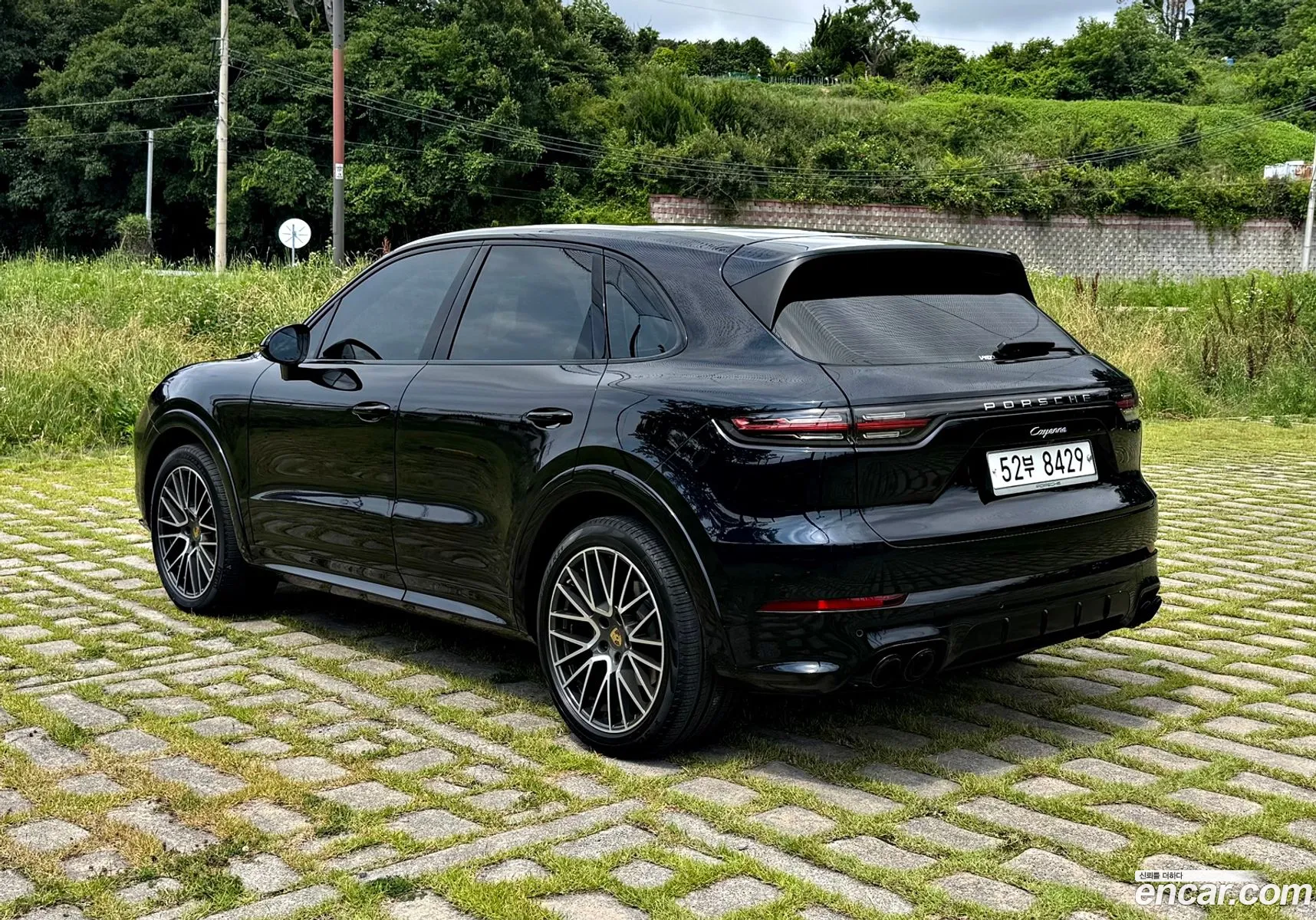 Porsche Cayenne 2019 — 18