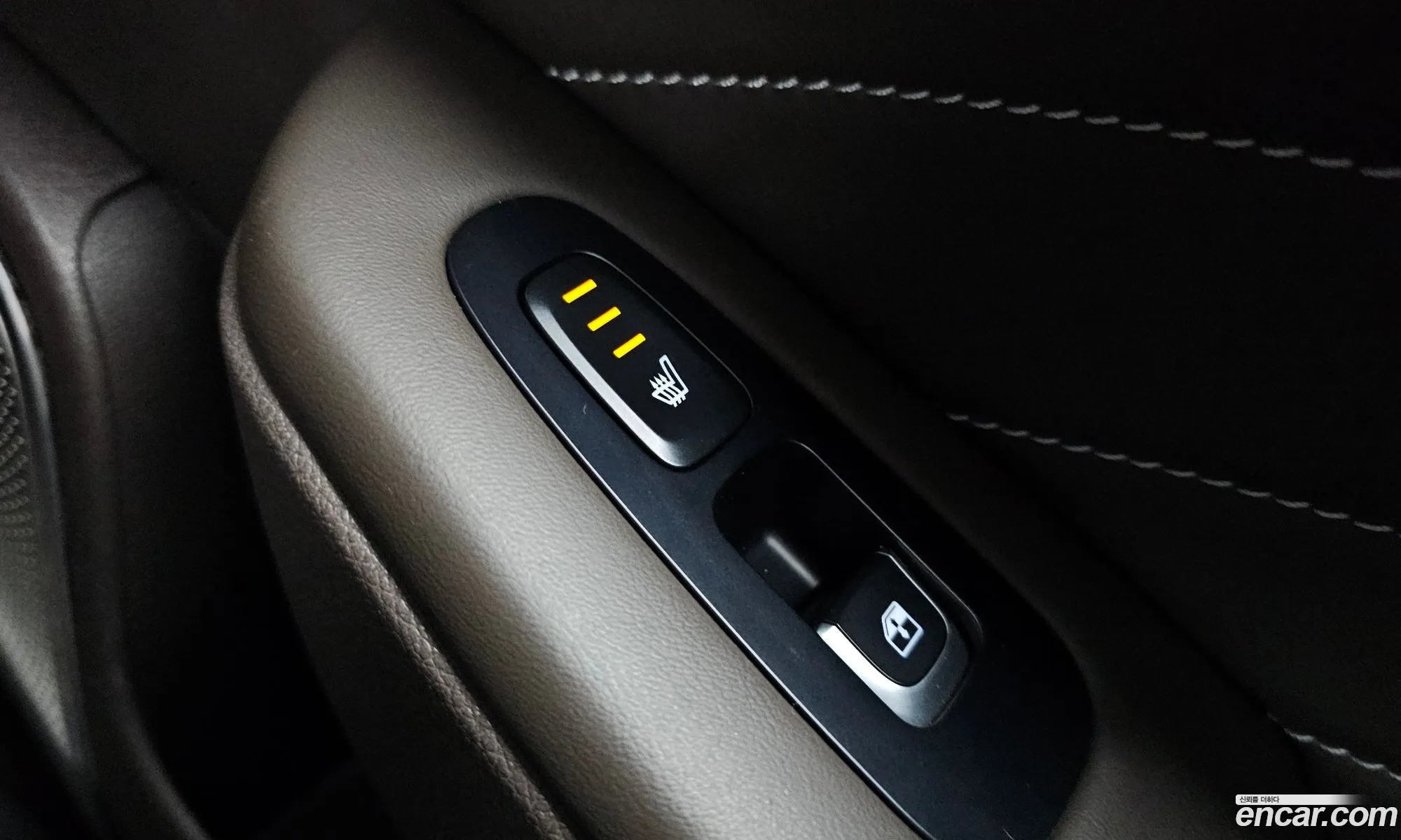 Kia Stinger Meister 2020 — 10