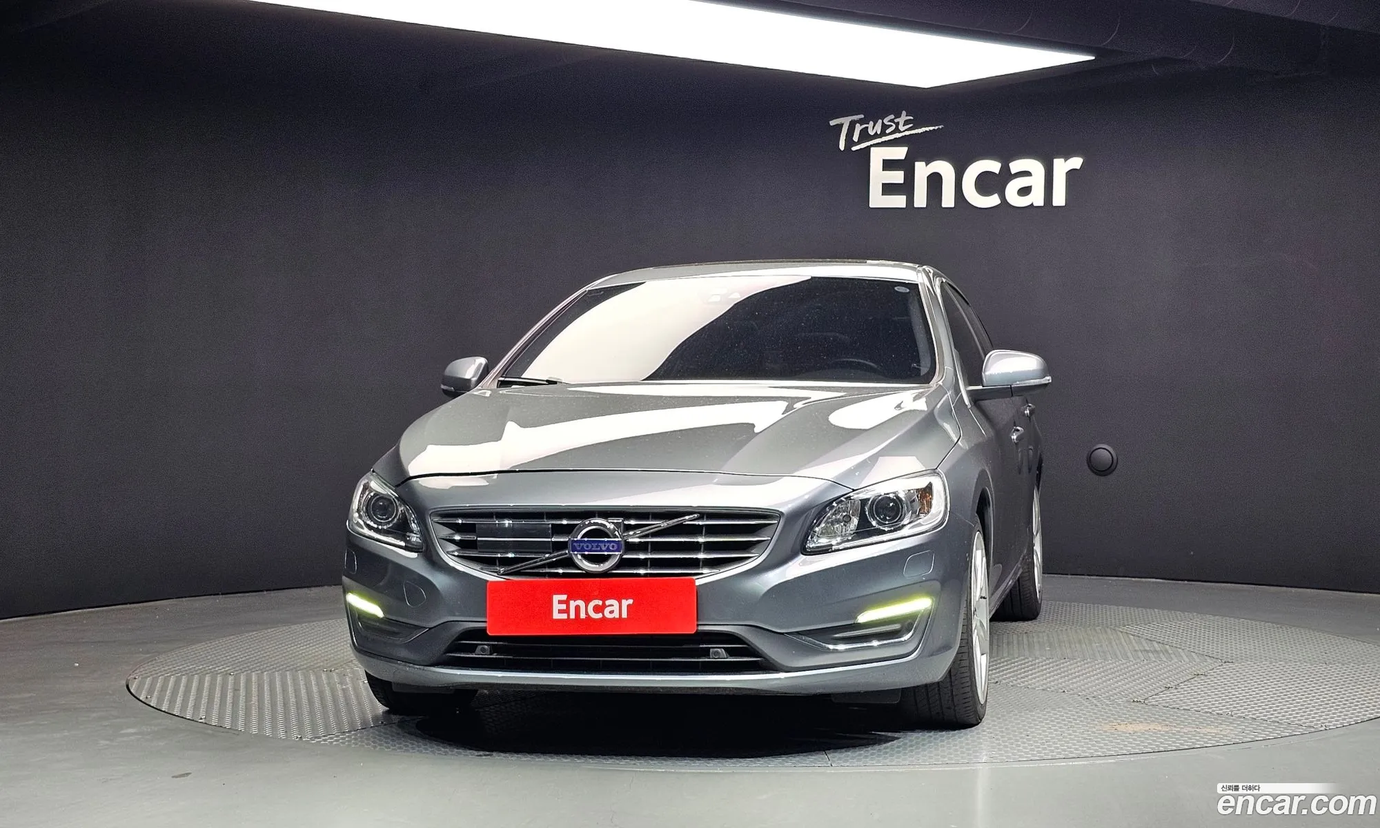 Volvo S60 2018 — 8