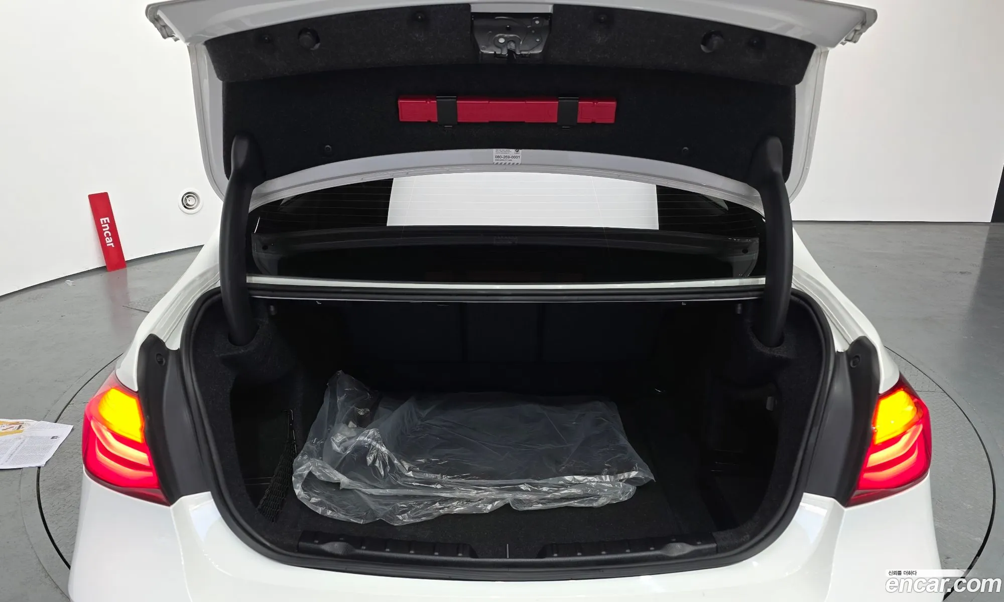 BMW 3 Series 2018 WBA8A9107JAE92122 — 12