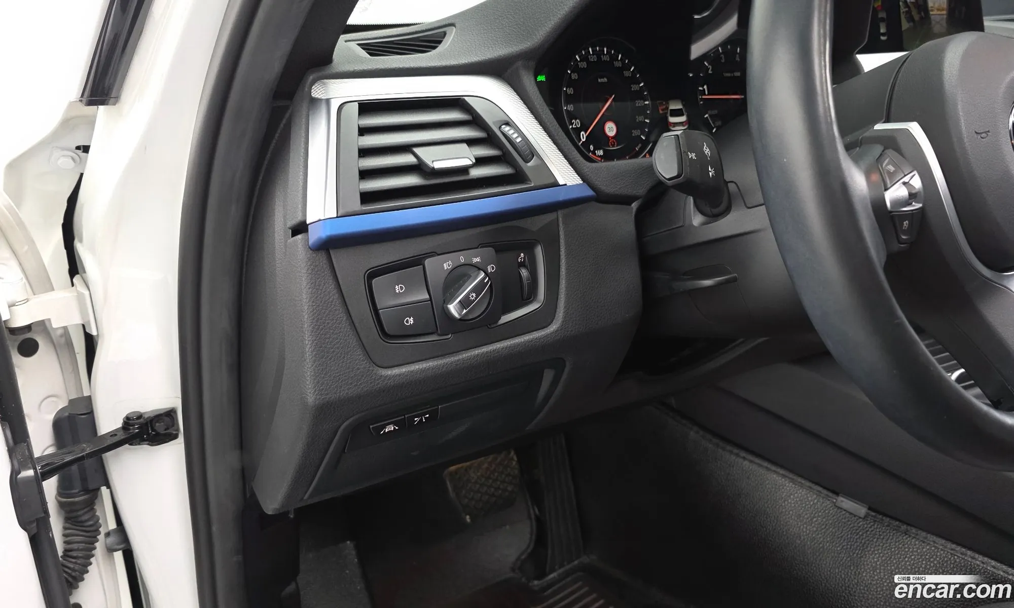 BMW 3 Series 2018 WBA8A9107JAE92122 — 2