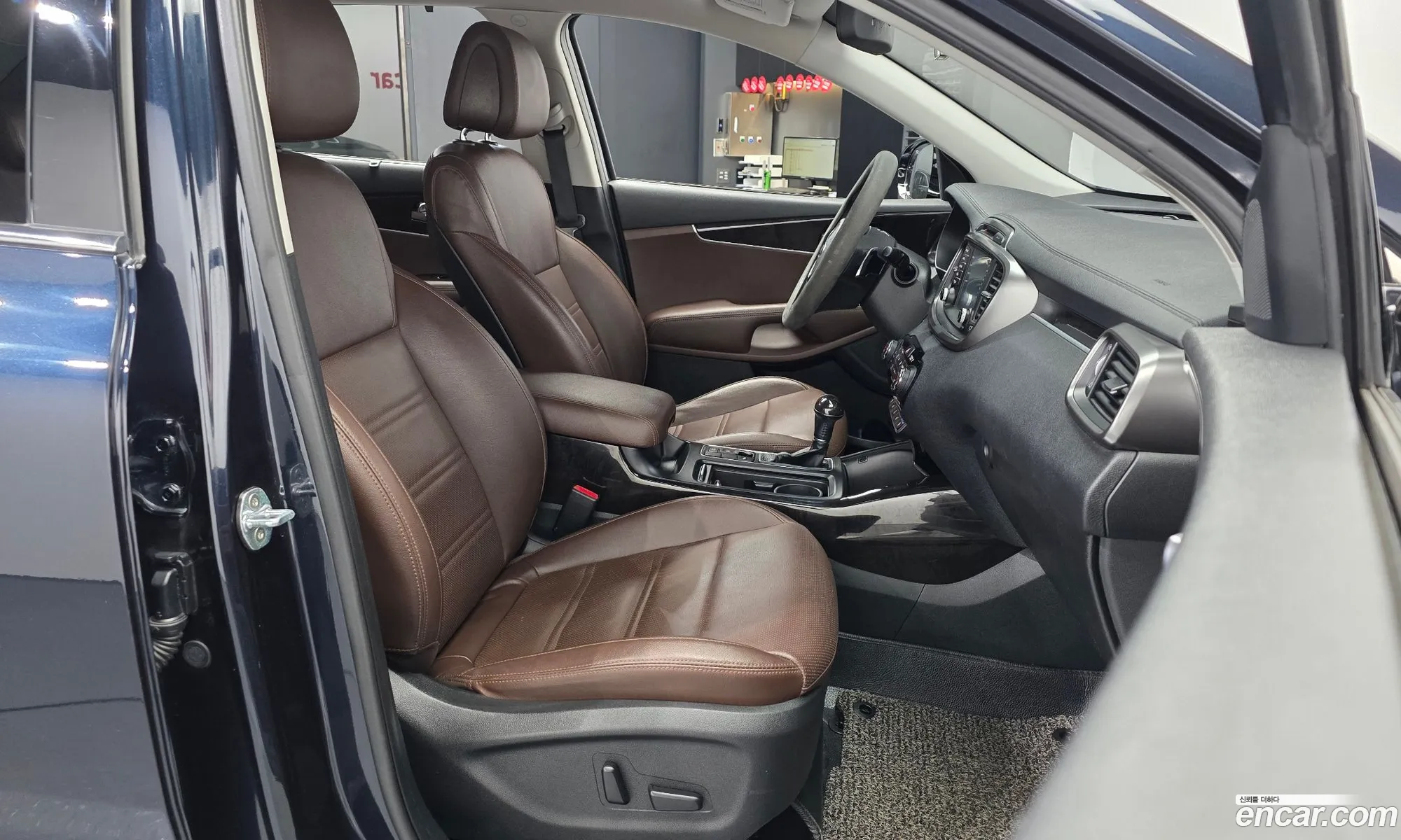Kia Sorento 2016 — 19