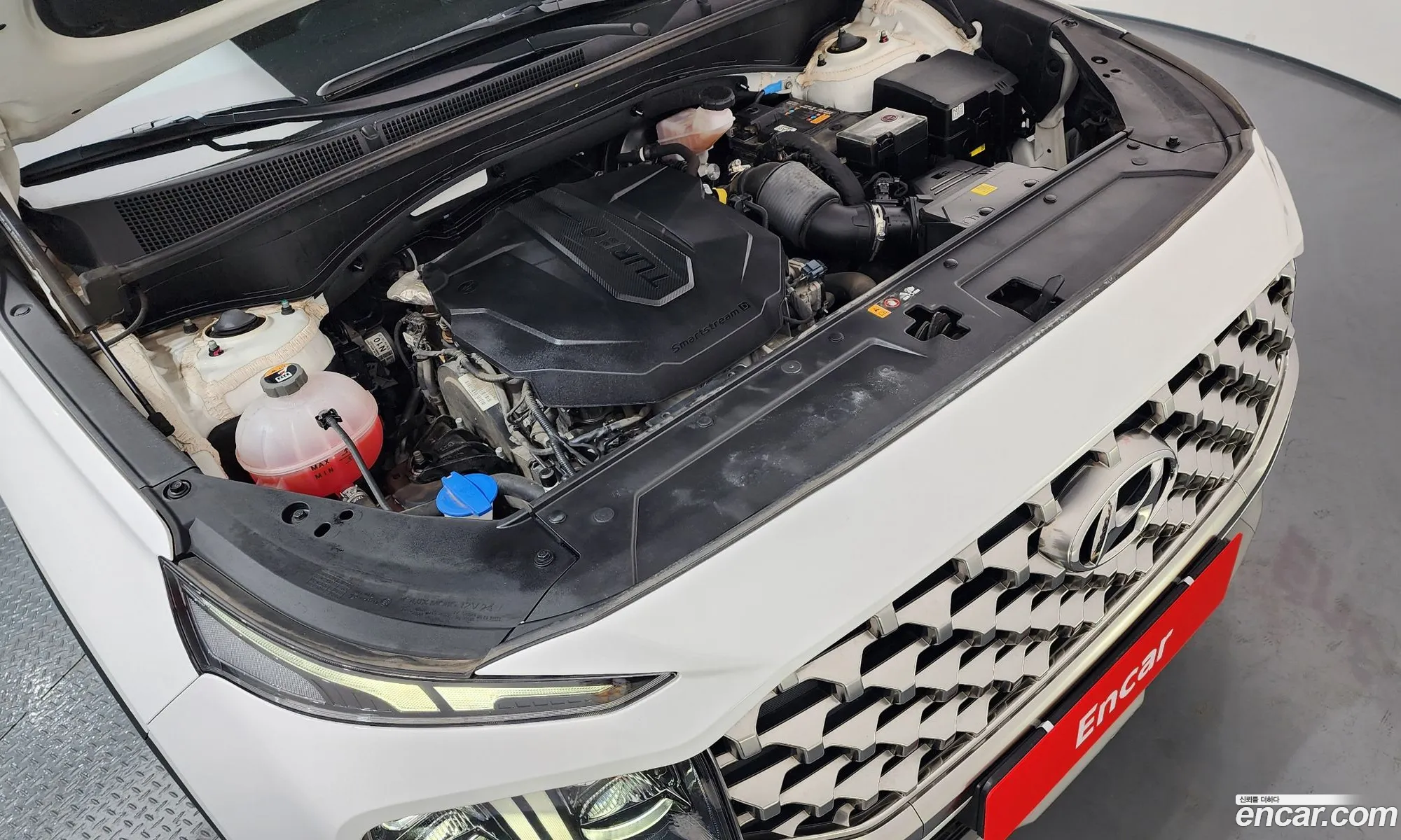 Hyundai Santa Fe 2022 KMHS381HGPU463154 — 4