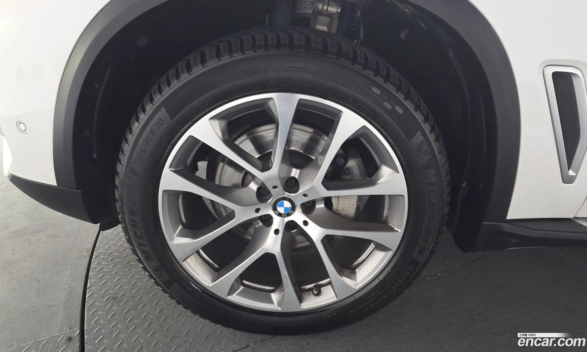 BMW X5 2019 WBACV6103KLK20425 — 16