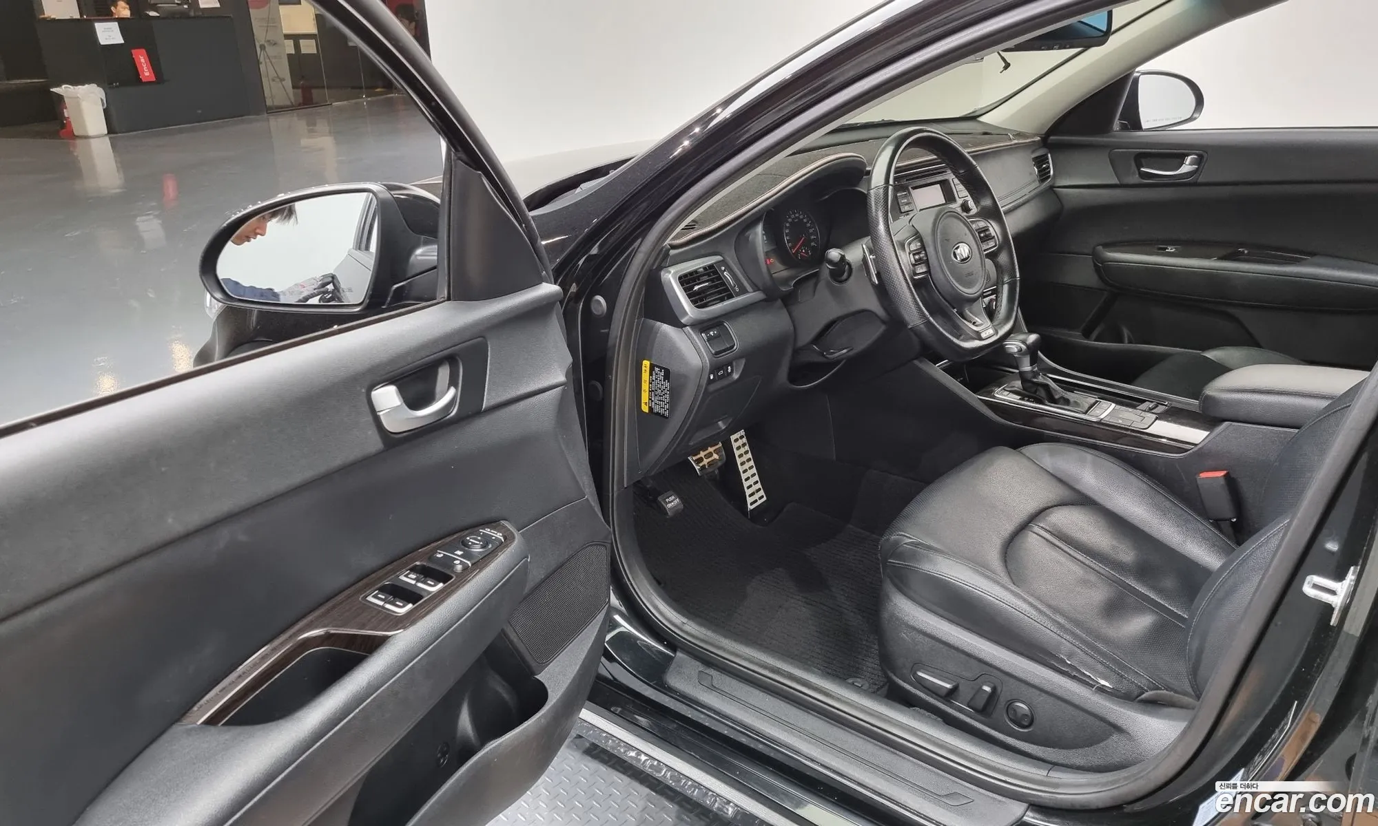 Kia K5 2016 KNAGX411BHA119017 — 13