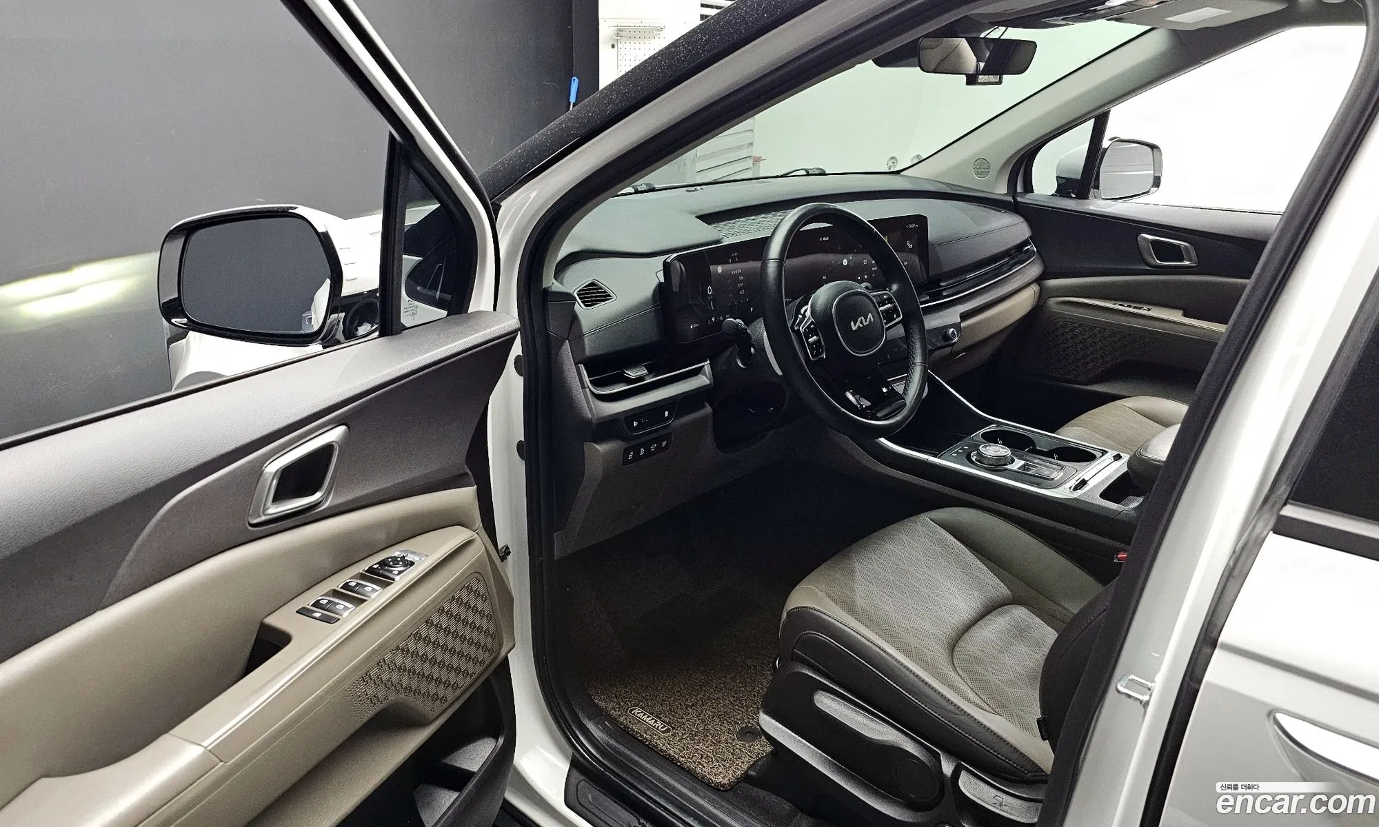 Kia Carnival 2024 — 12