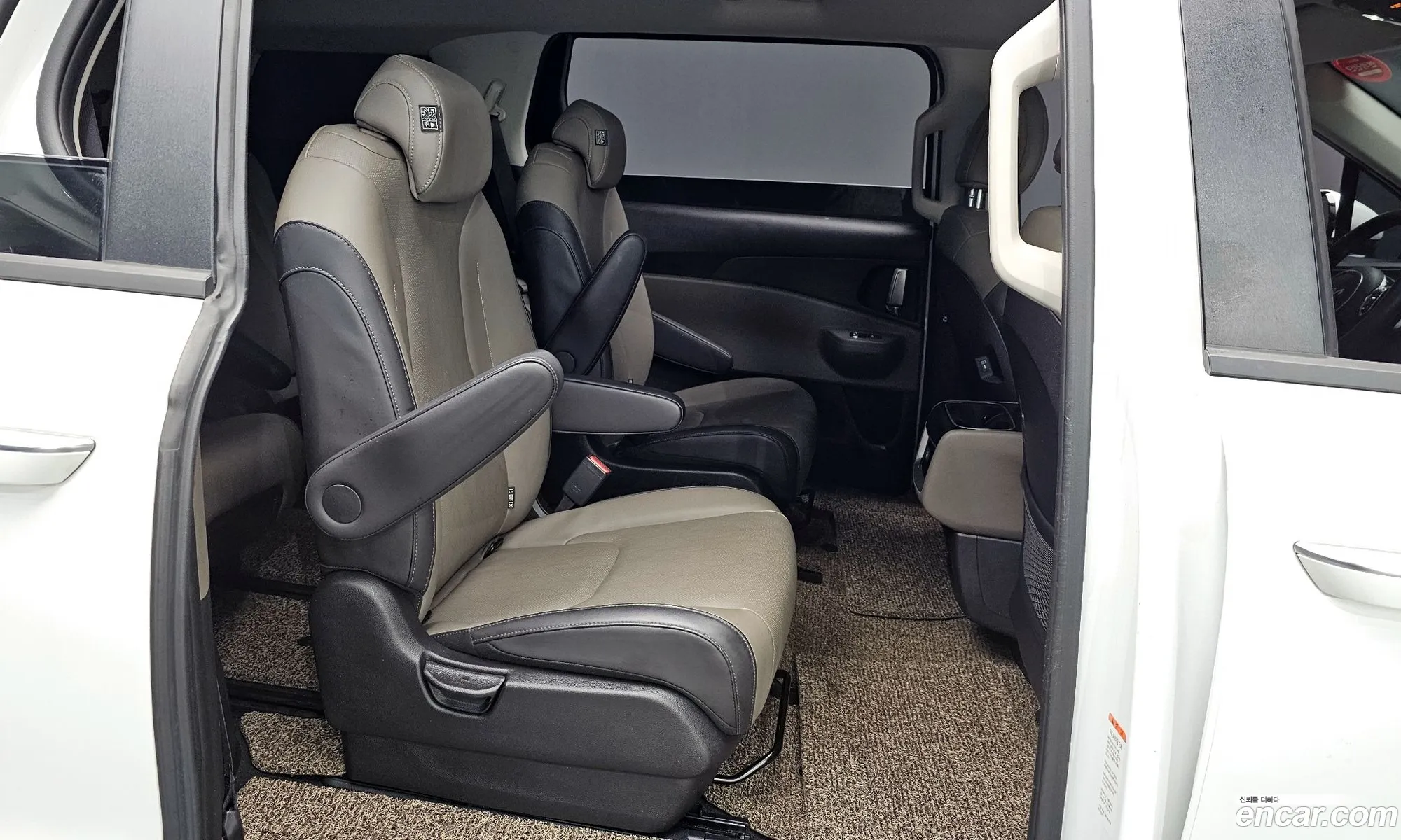 Kia Carnival 2024 — 19