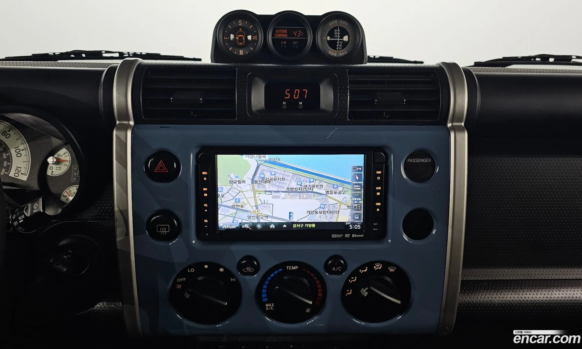 Toyota FJ Cruiser 2014 — 4