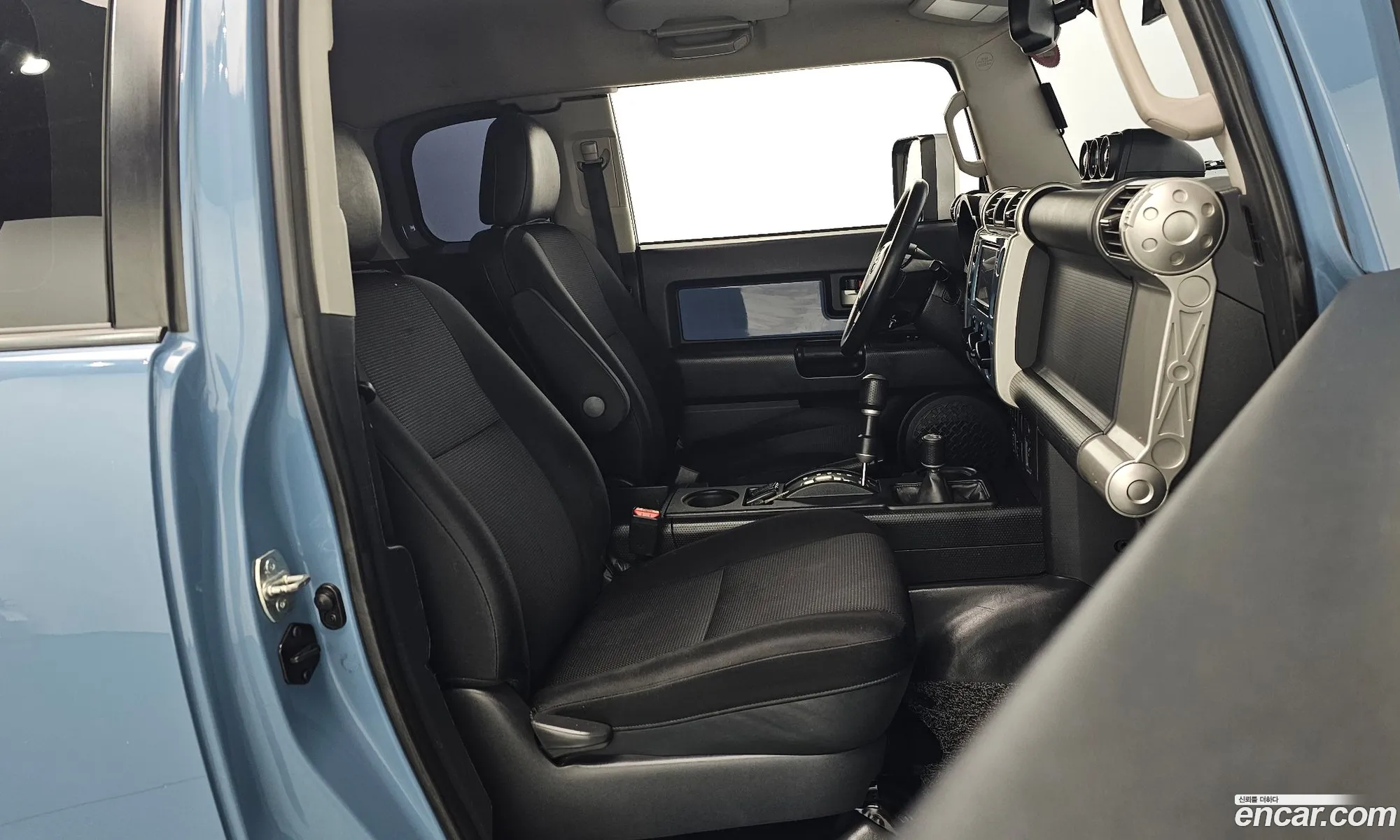 Toyota FJ Cruiser 2014 — 19