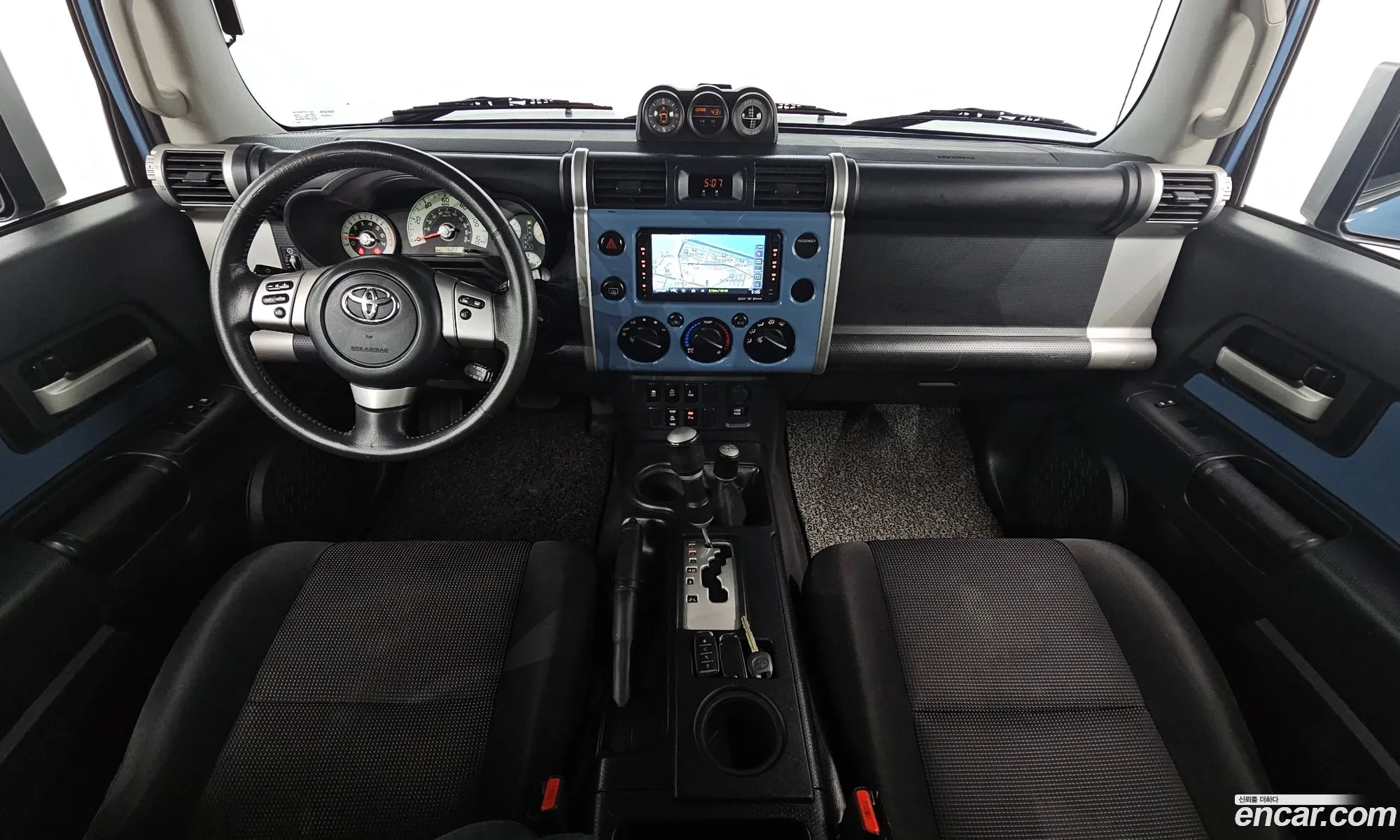 Toyota FJ Cruiser 2014 — 7