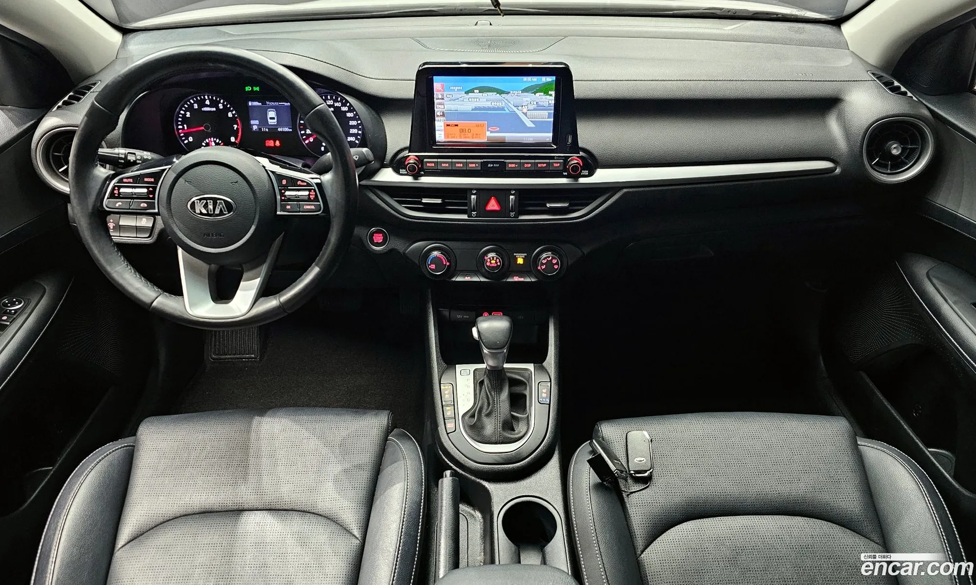 Kia K3 2018 — 18