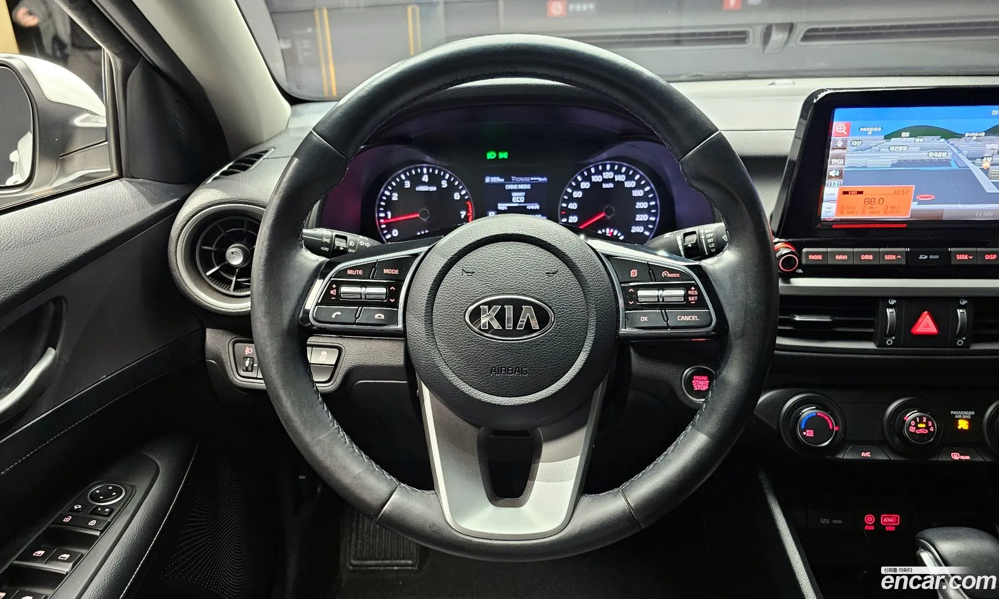 Kia K3 2018 — 16