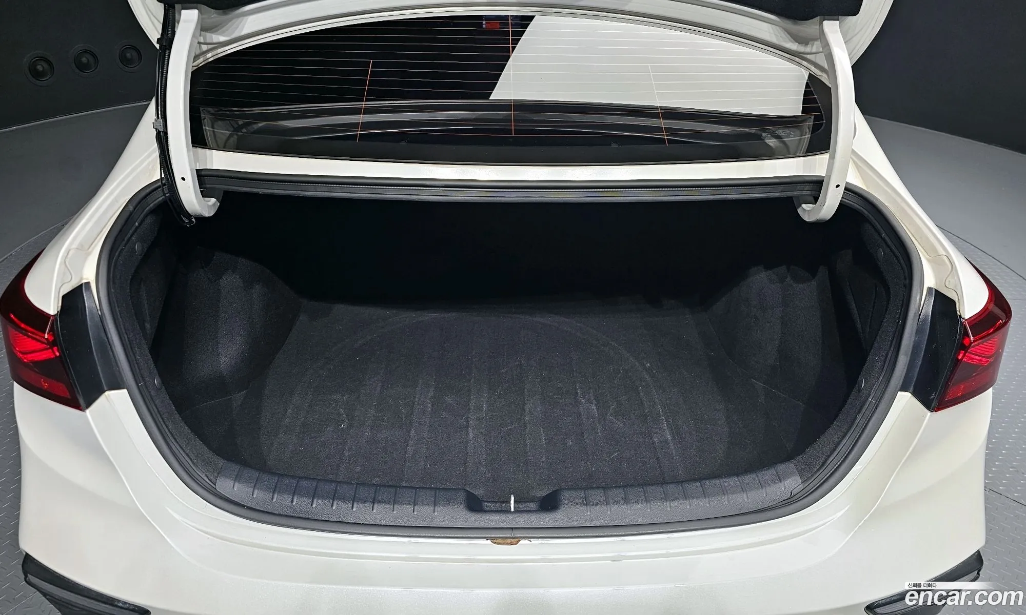 Kia K3 2018 — 11