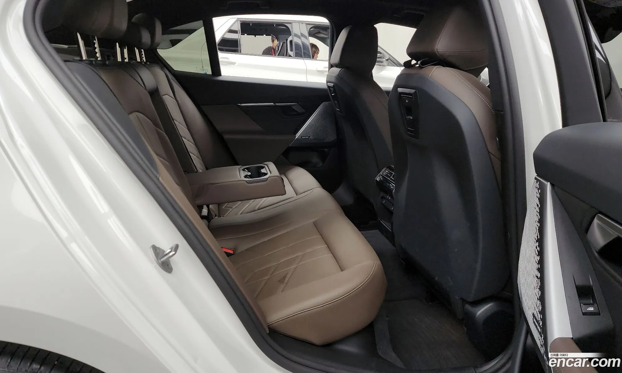 BMW 5 Series 2025 — 10