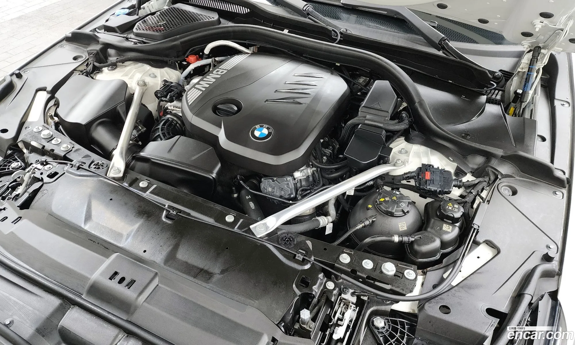 BMW 5 Series 2025 — 20