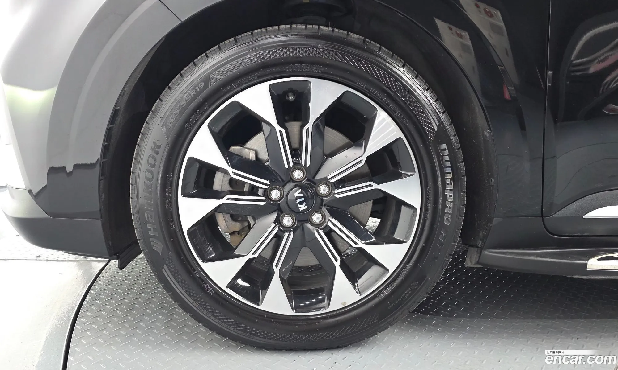 Kia Carnival 2021 KNANE81BBMS093856 — 19